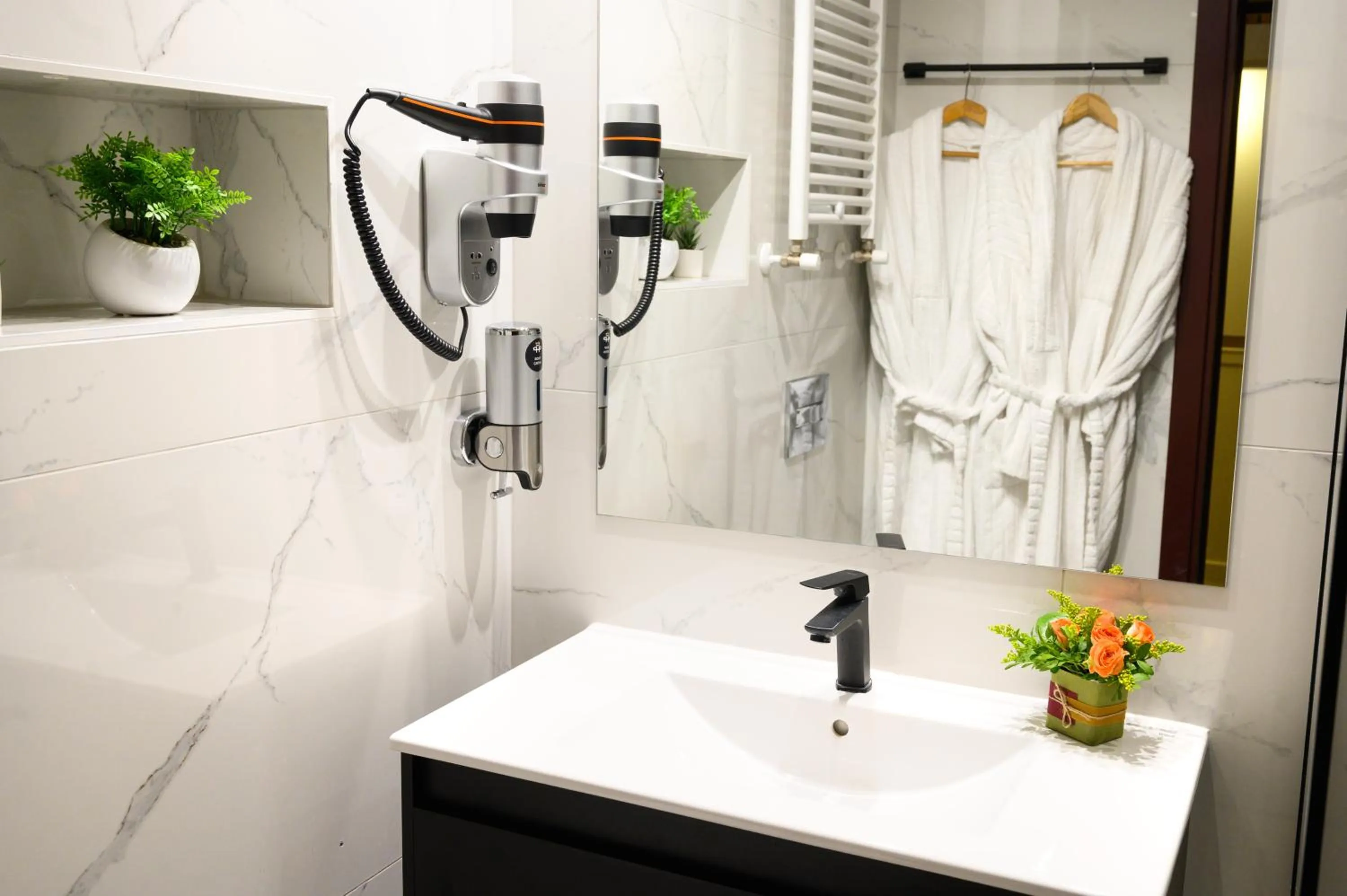 Shower in Park Hotel Plovdiv