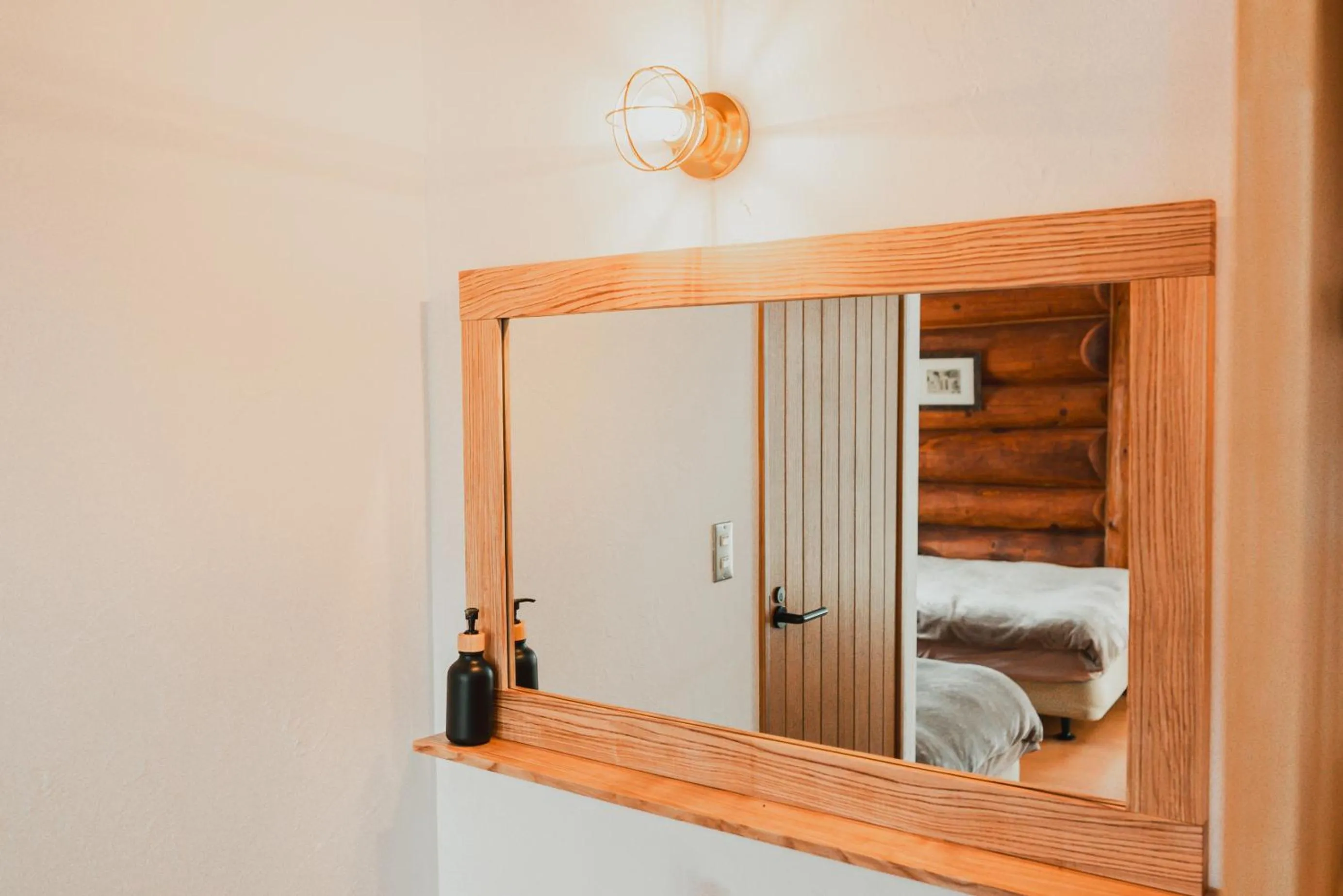 Photo of the whole room, Bed in Hakuba Pension & Log Hotel Meteor