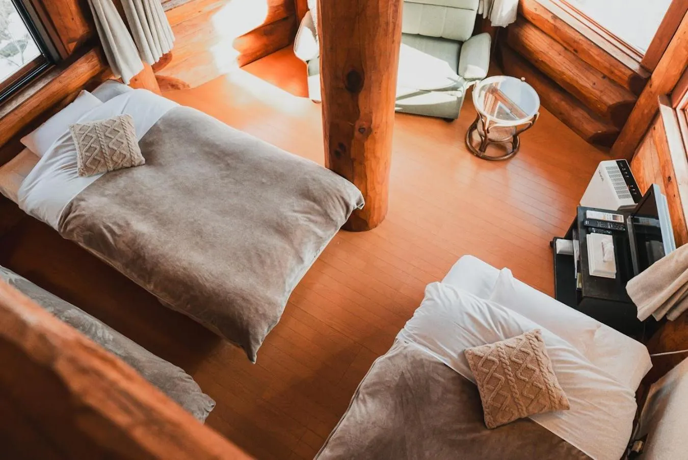 Bedroom, Bed in Hakuba Pension & Log Hotel Meteor