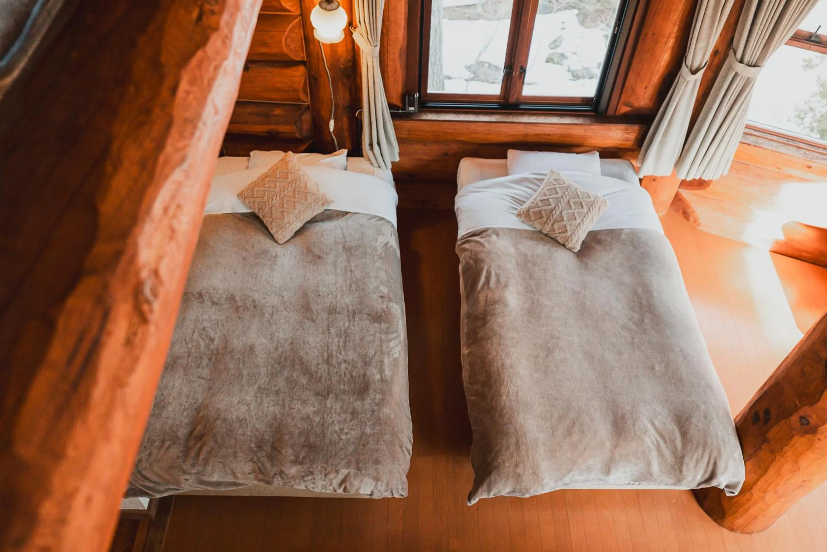 Photo of the whole room, Bed in Hakuba Pension & Log Hotel Meteor