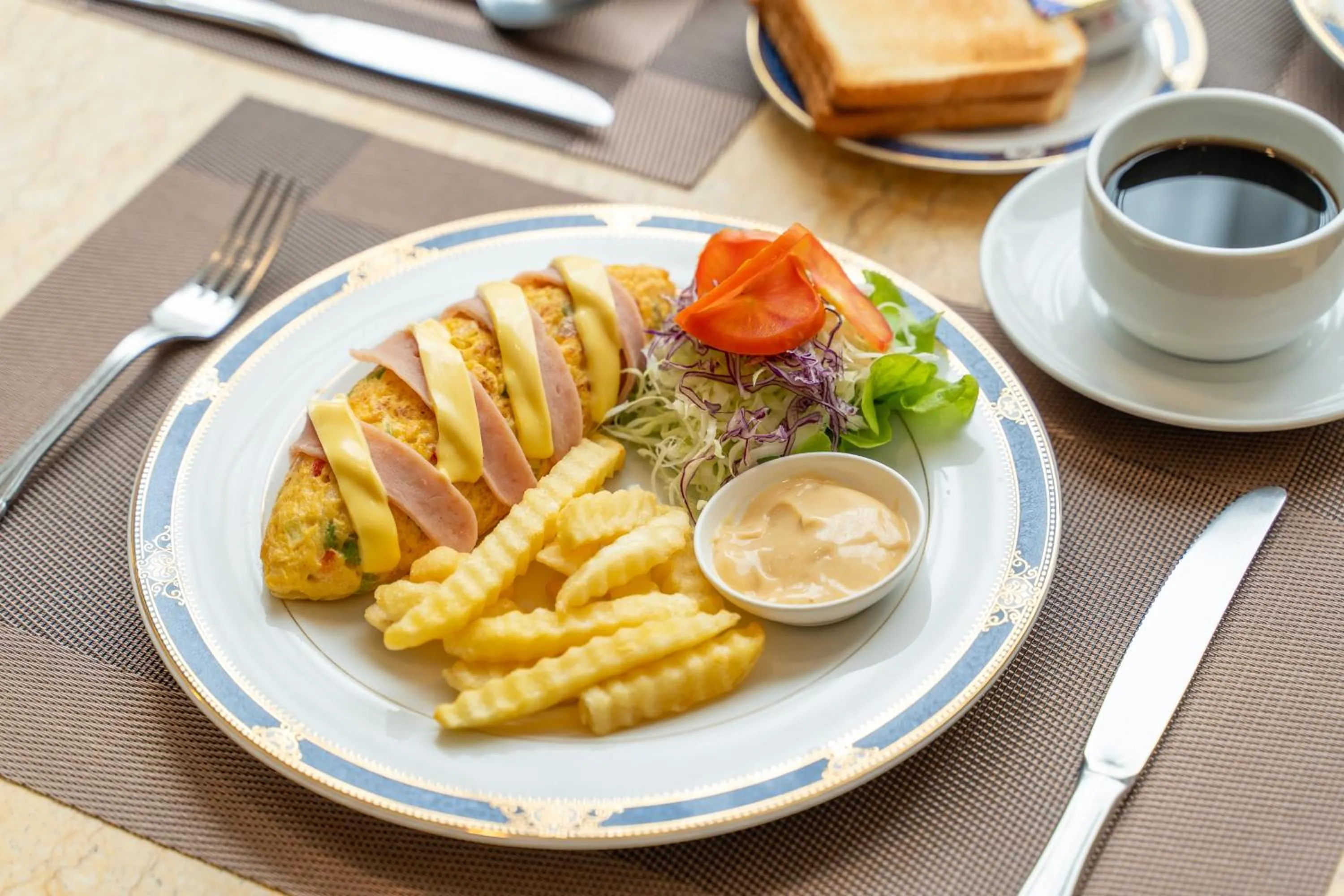 Breakfast in Summit Pavilion Hotel