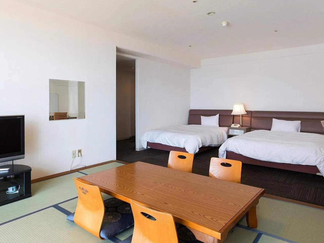 Photo of the whole room, Bed in Diamond Setouchi Marine Hotel