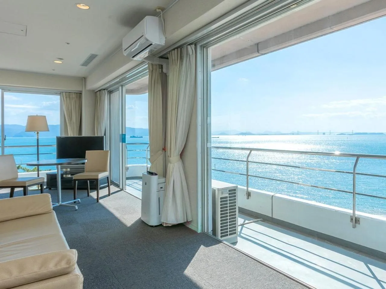 Balcony/Terrace in Diamond Setouchi Marine Hotel