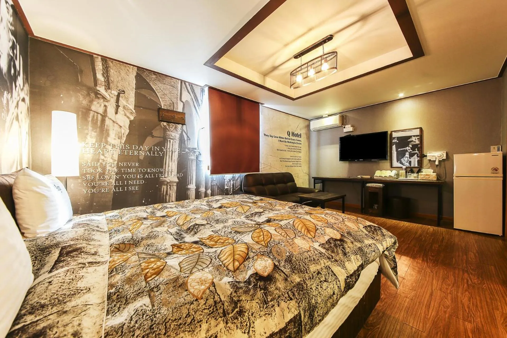 Bed in Q Hotel Yongin