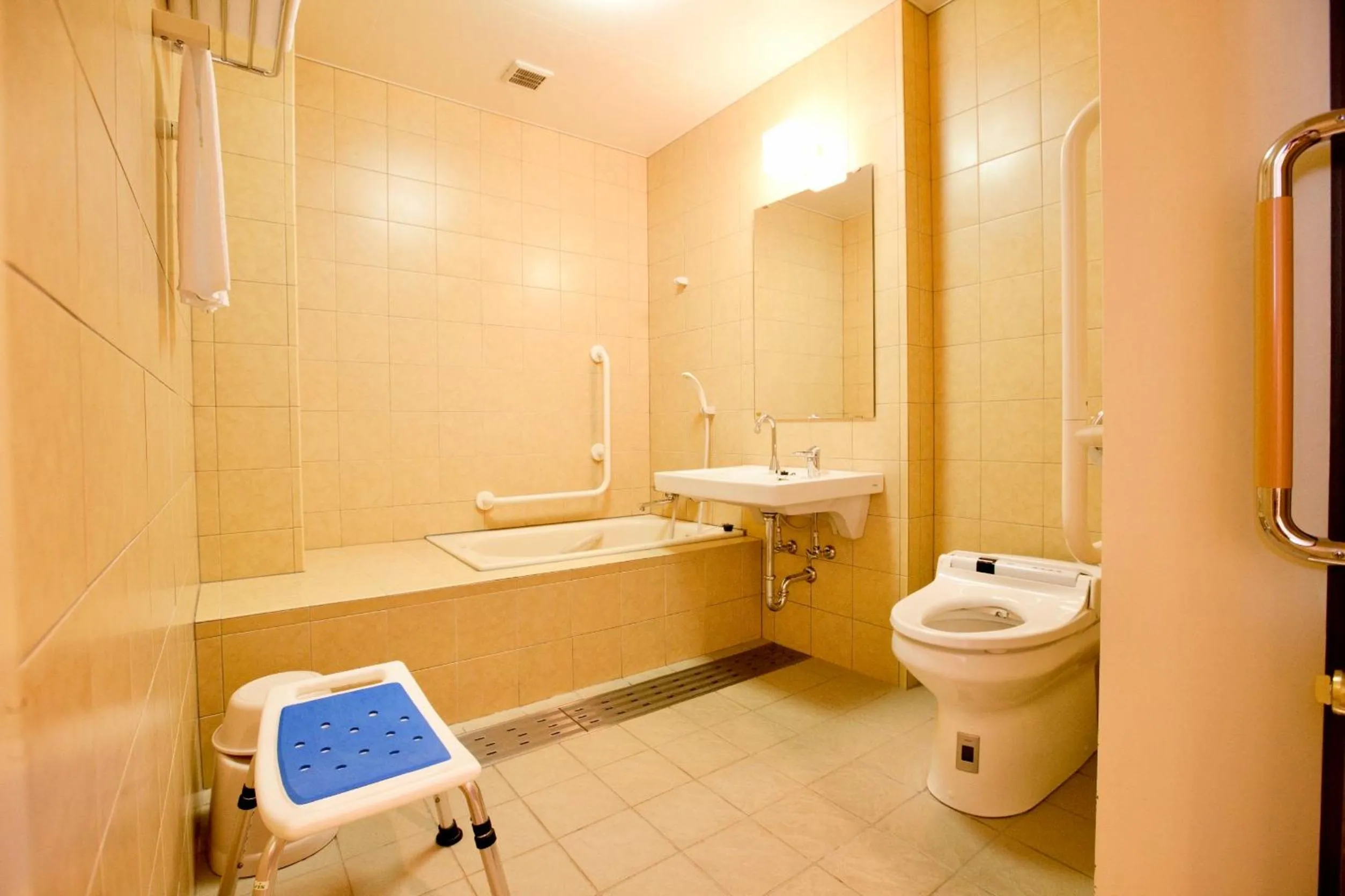 Shower in Hotel Kitano Plaza Rokkoso