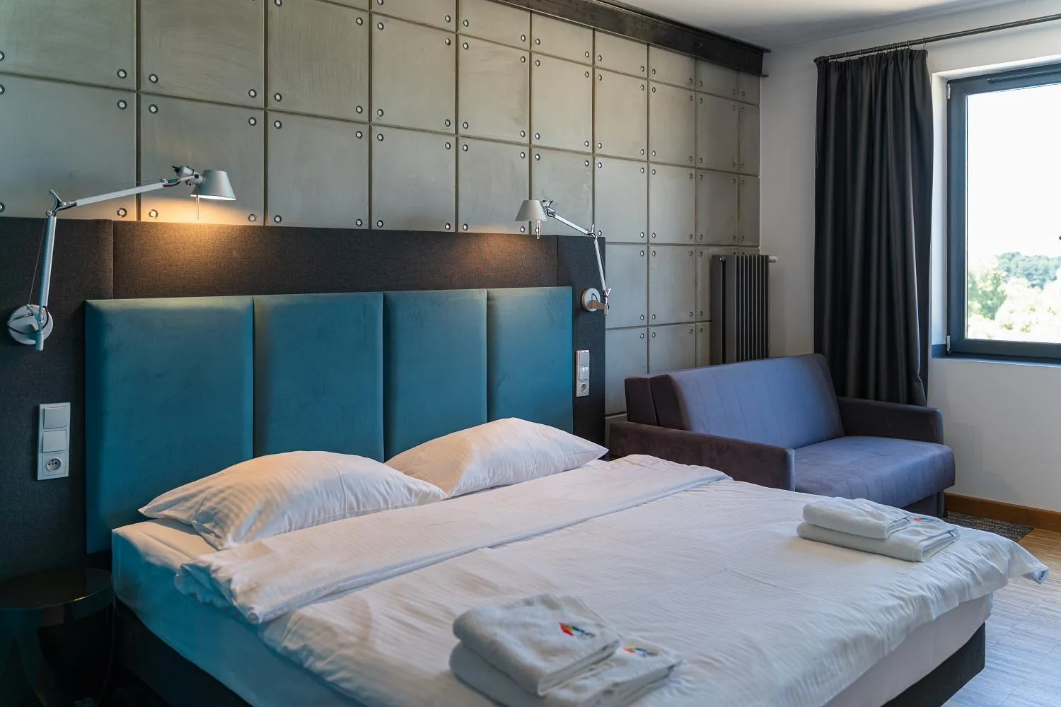 Photo of the whole room, Bed in Artis Loft Hotel