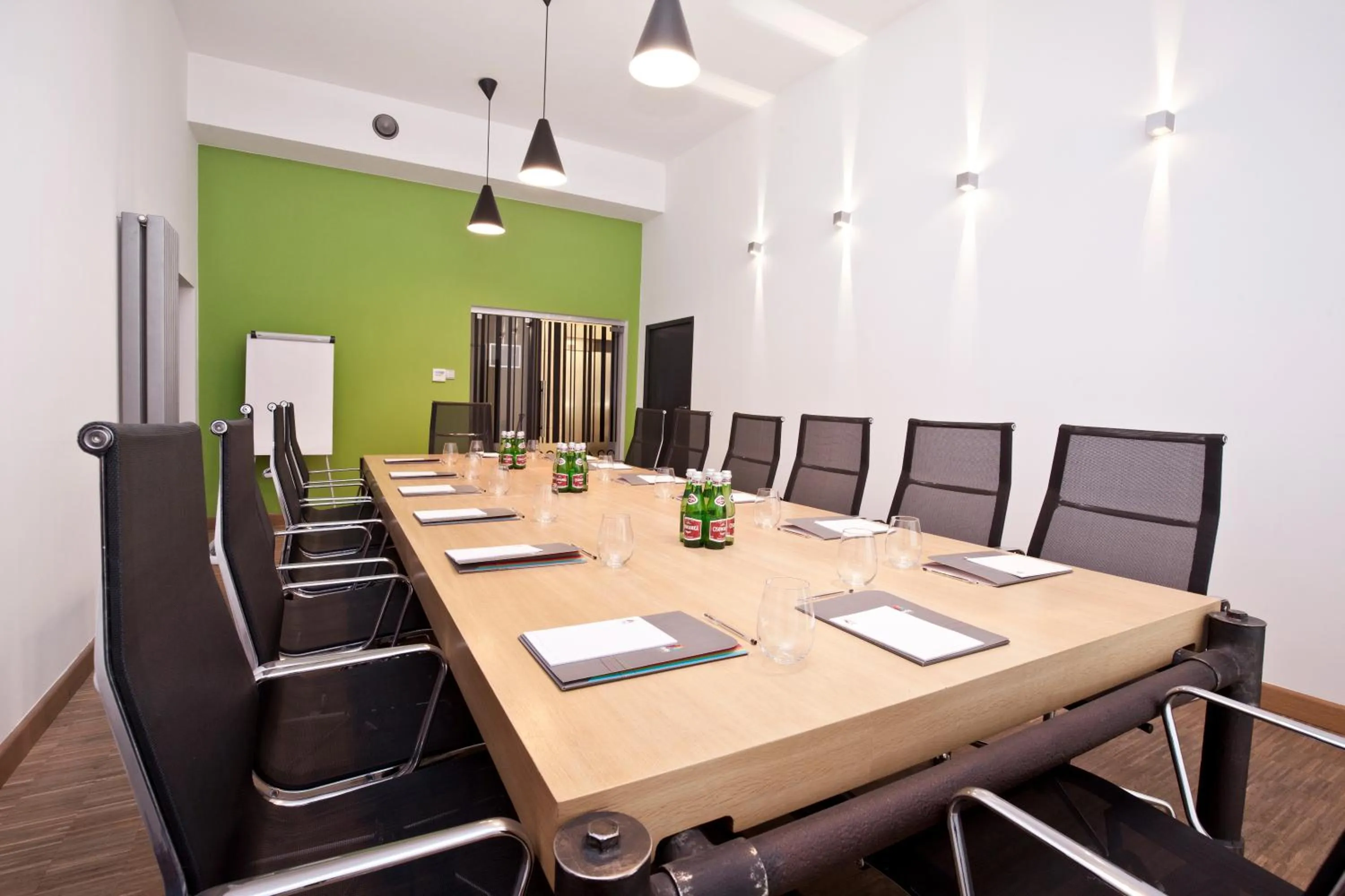 Meeting/conference room in Artis Loft Hotel