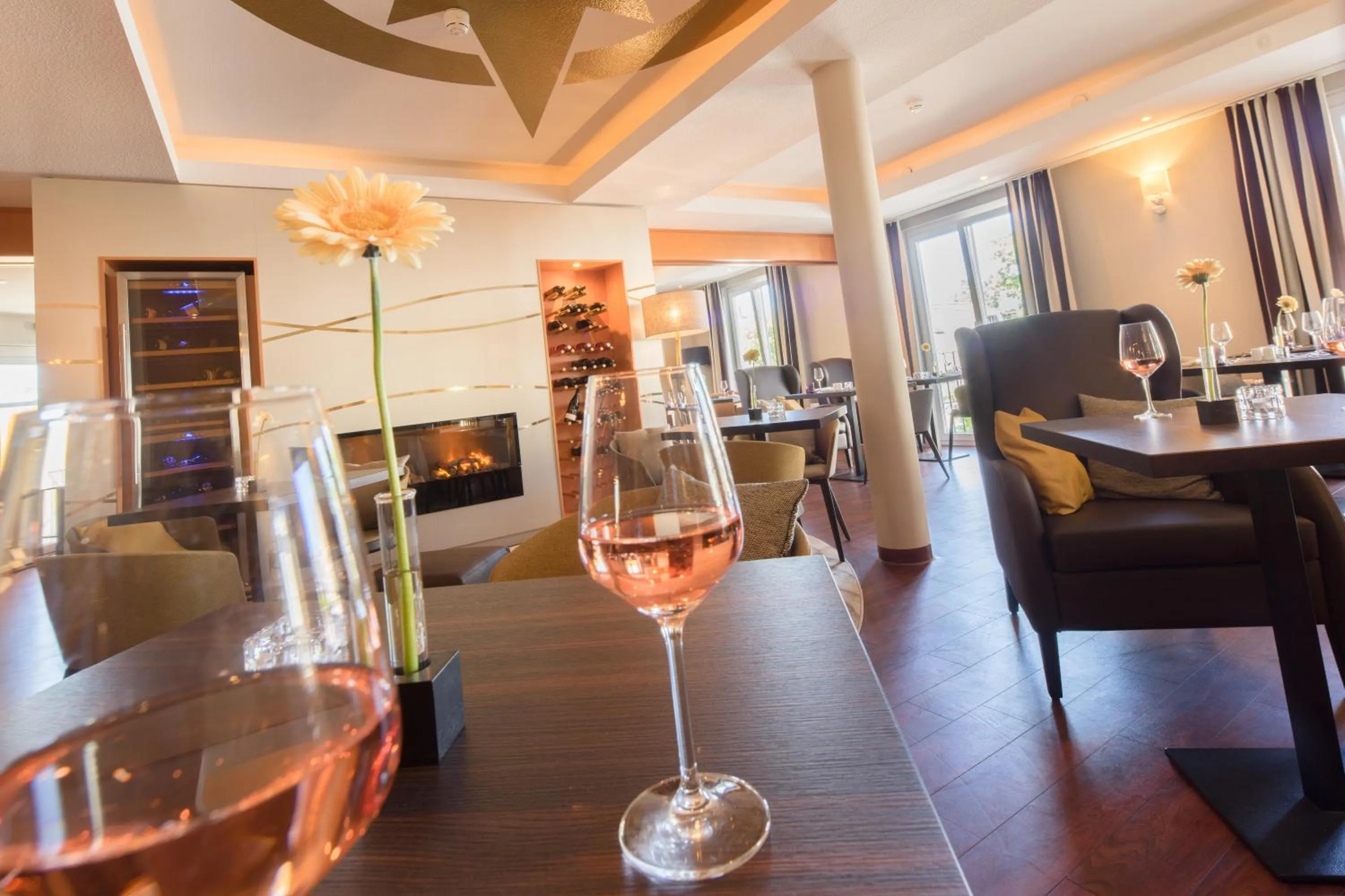 Lounge or bar in Moin Hotel Cuxhaven