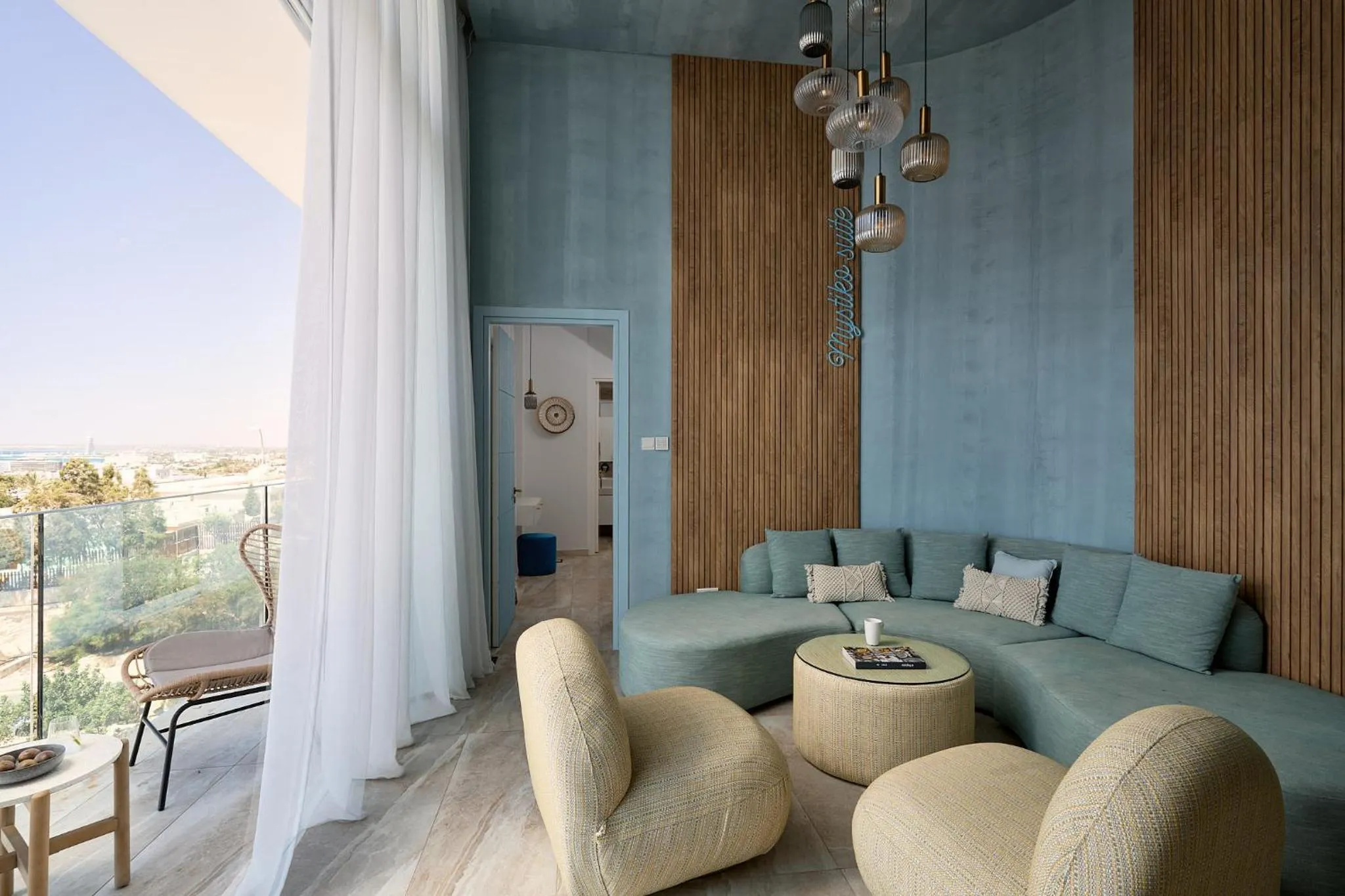 Living room in Hotel Napa Suites (Adults Only)