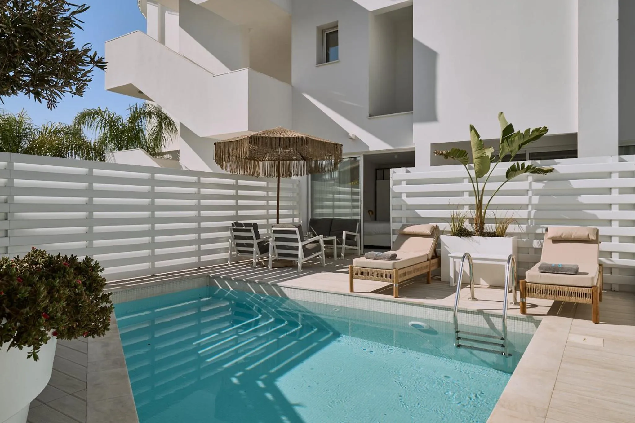 Hotel Napa Suites (Adults Only)