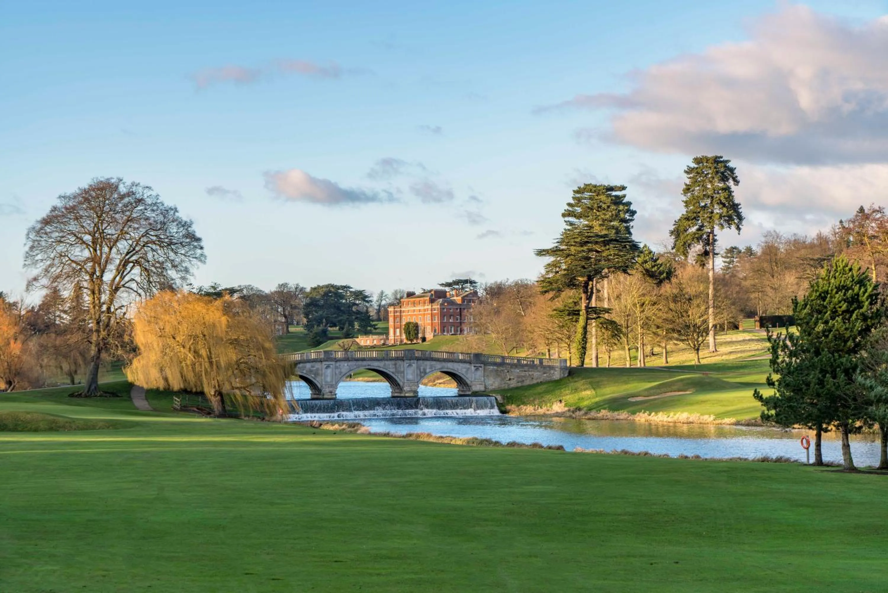 Property building in Melbourne Lodge