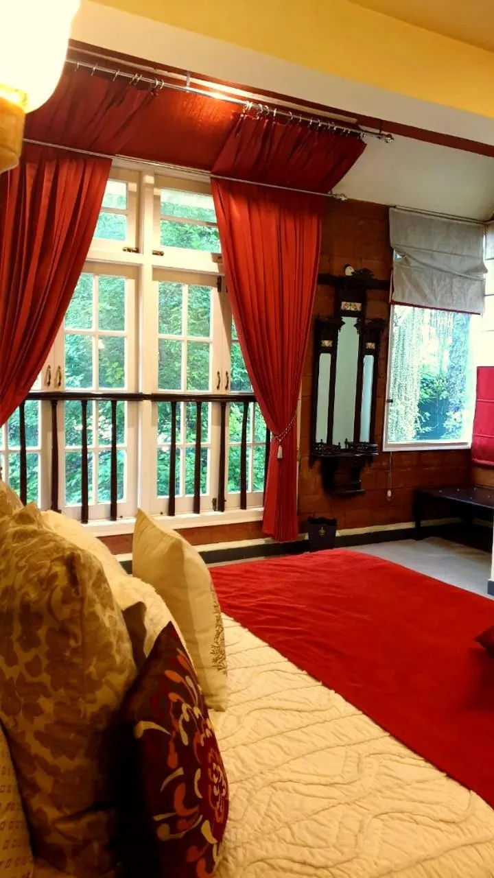 Ratnavali Grand Suite in Ranjit's Svaasa Amritsar