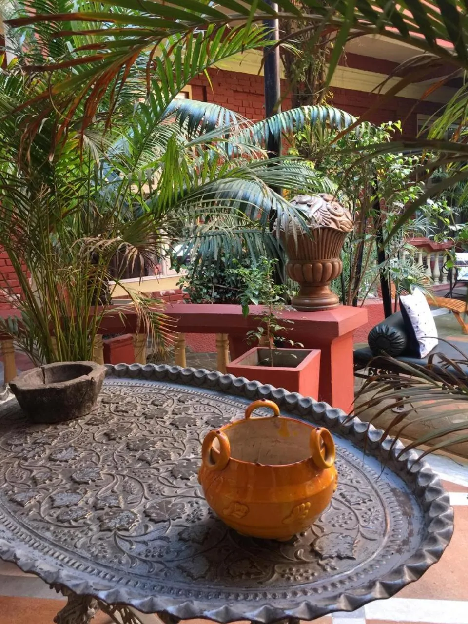Inner courtyard view in Ranjit's Svaasa Amritsar