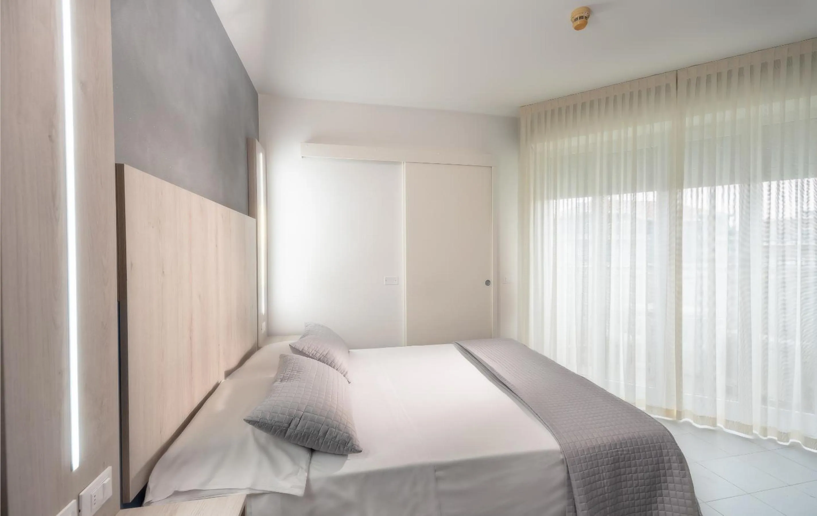 Photo of the whole room in Hotel Marisa