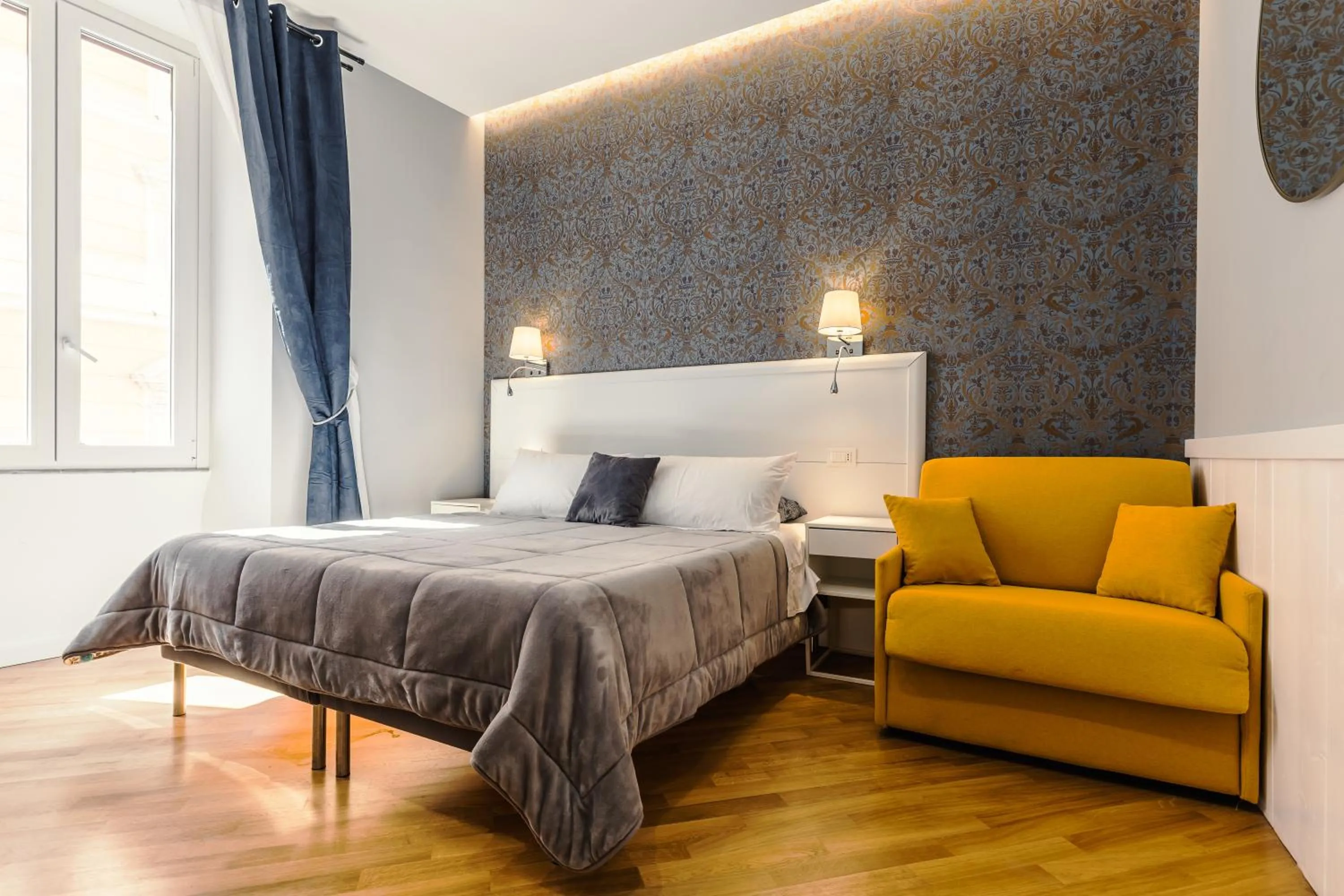 Bedroom, Bed in Bed And Best