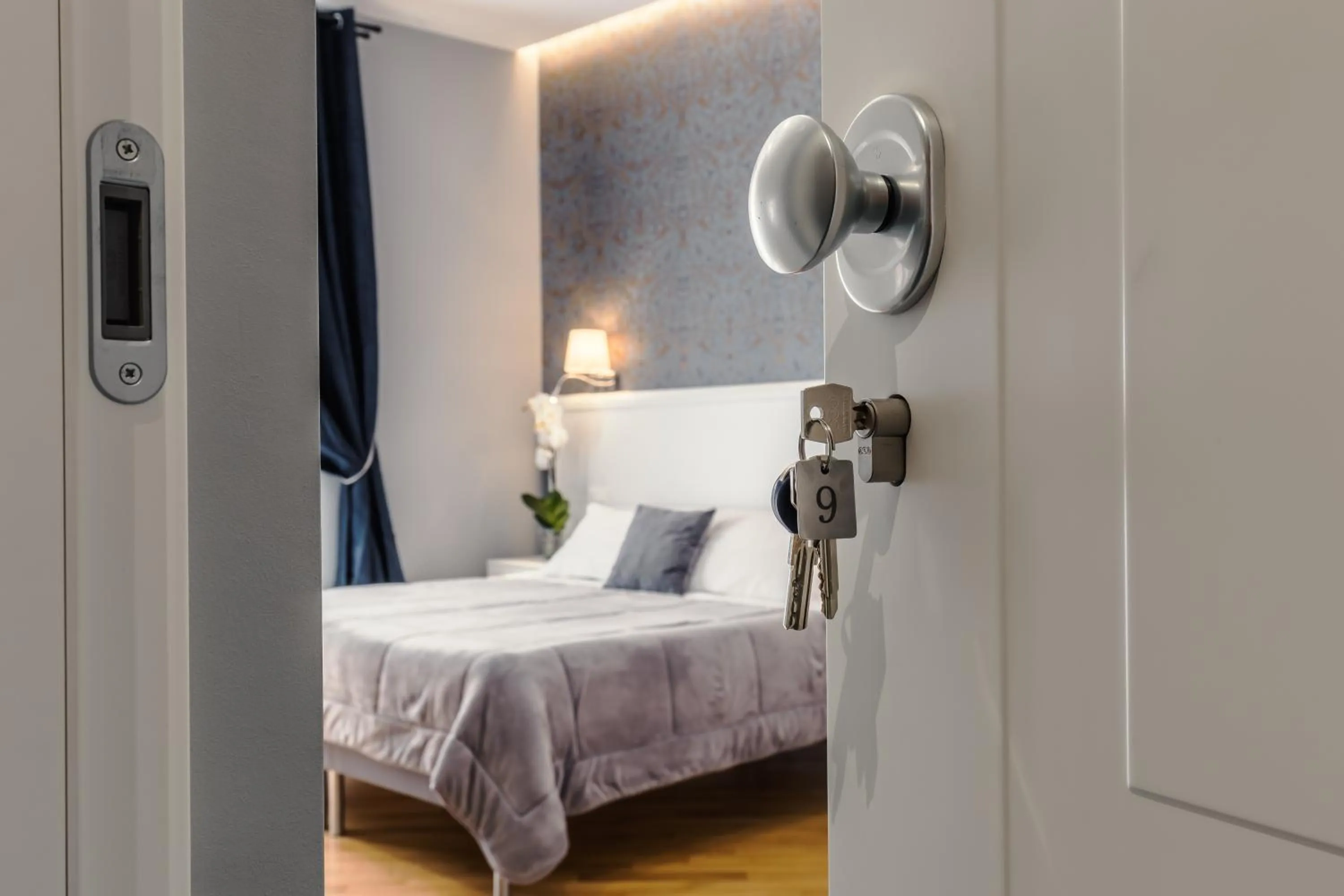 Bedroom, Bed in Bed And Best