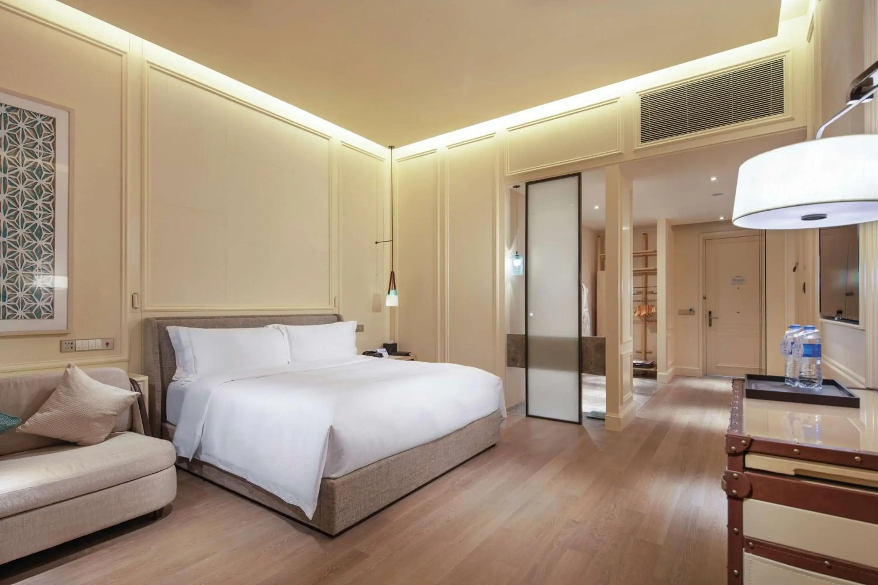 King Executive Room Accessible Room in Hilton Dalian Golden Pebble Beach Resort King Executive Room Accessible Room in Hilton Dalian Golden Pebble Beach Resort