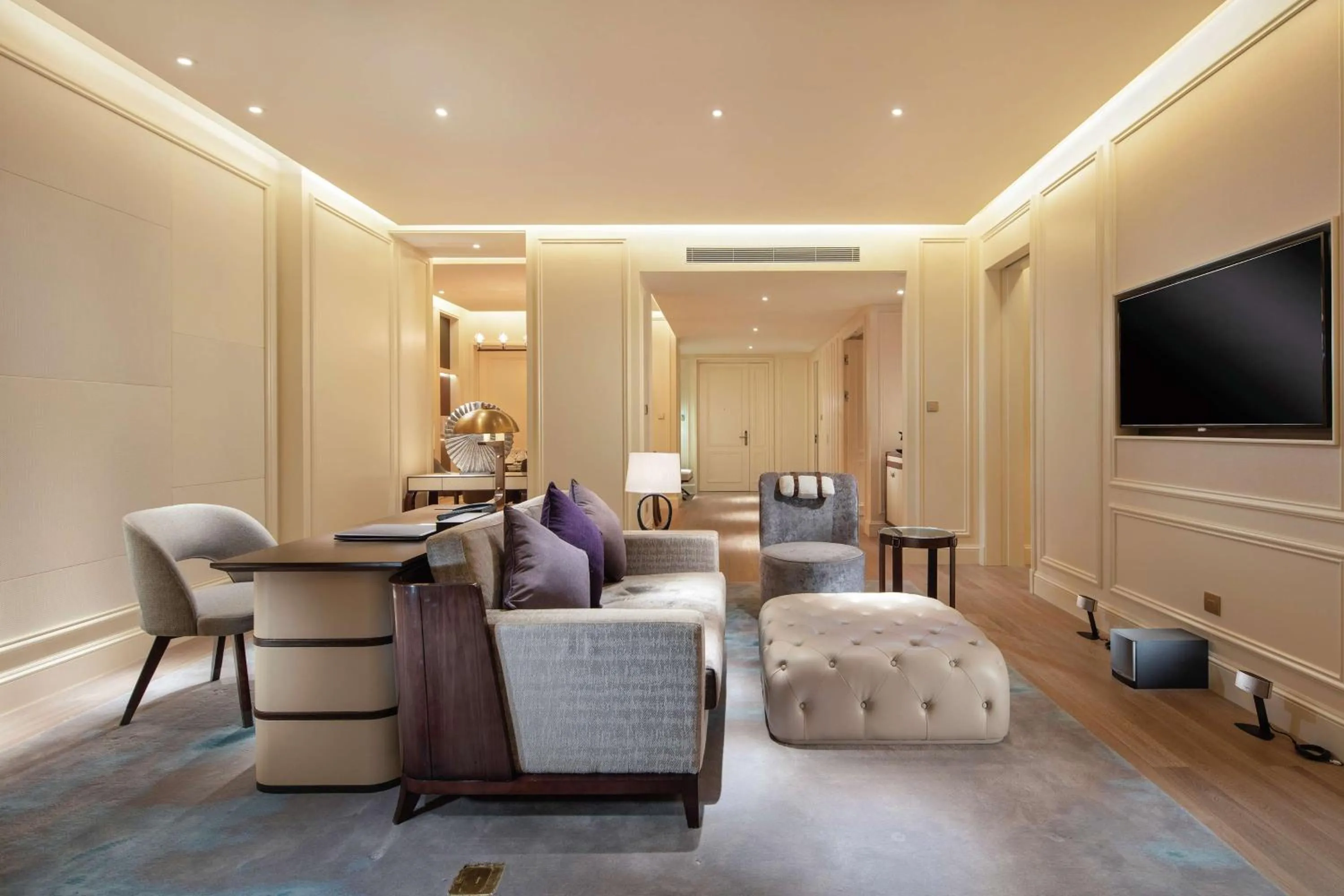 Bedroom in Hilton Dalian Golden Pebble Beach Resort