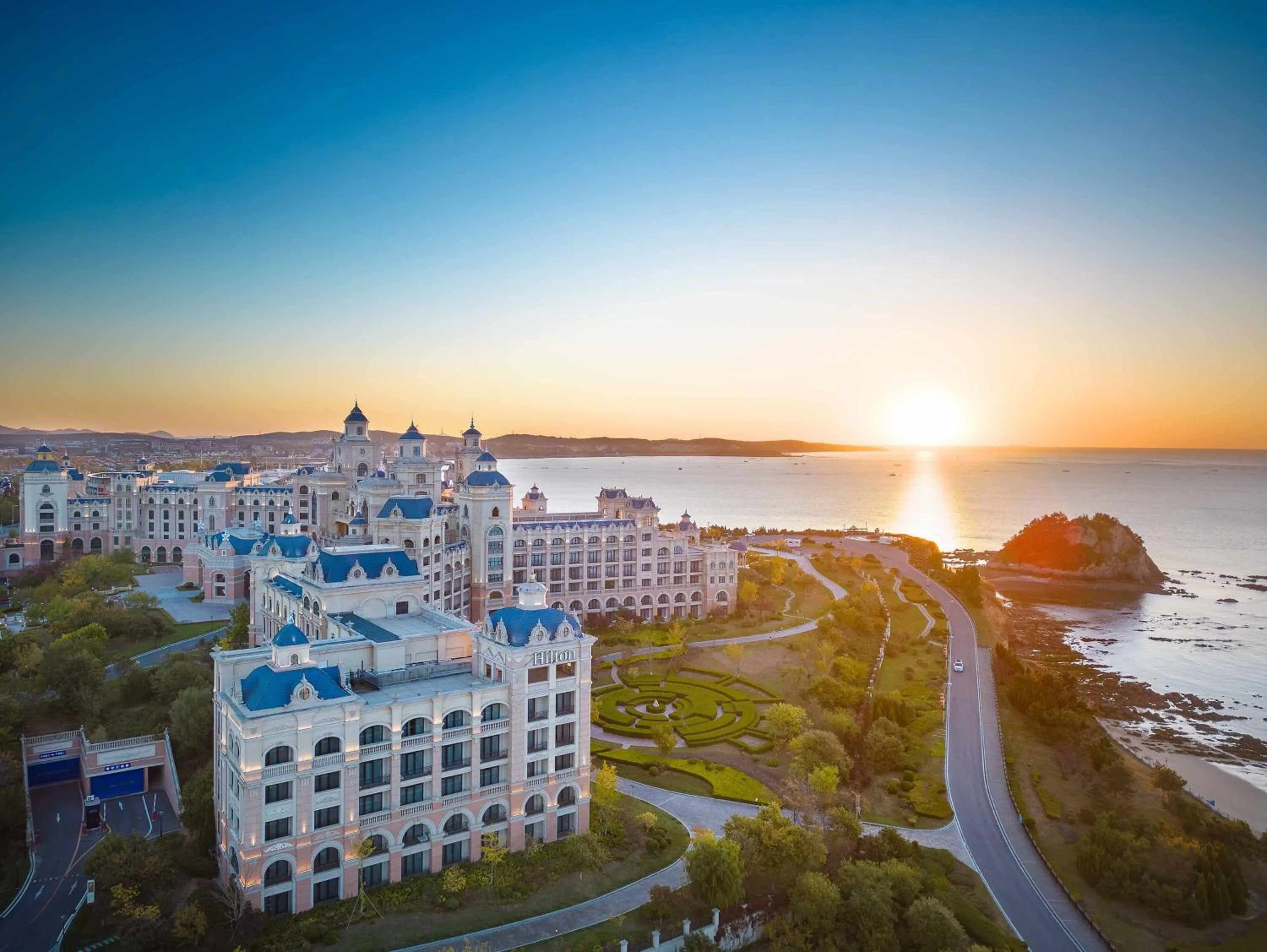 Sunrise in Hilton Dalian Golden Pebble Beach Resort