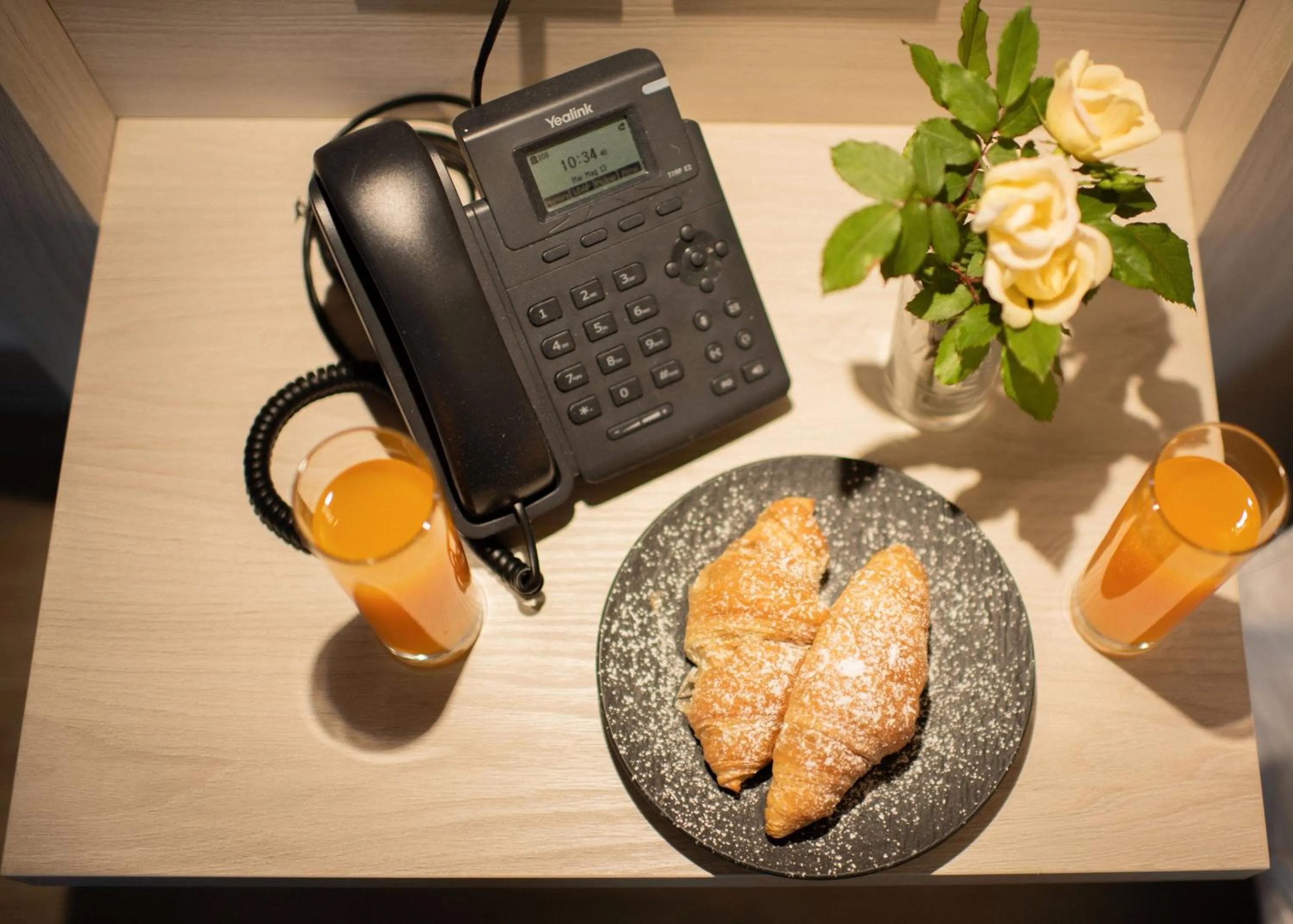 Food and drinks in Bhotel