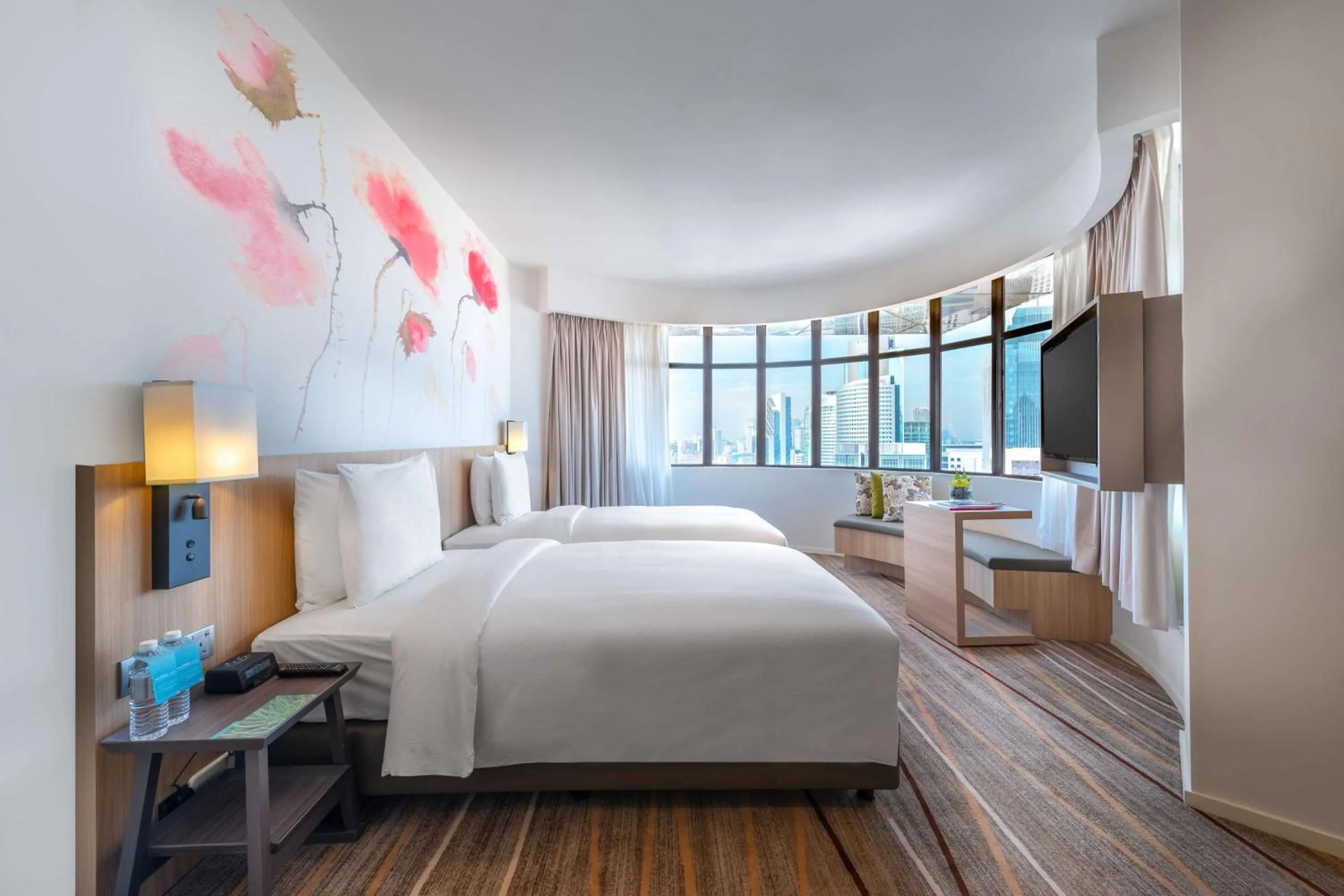 Photo of the whole room, Bed in Hilton Garden Inn Kuala Lumpur - South