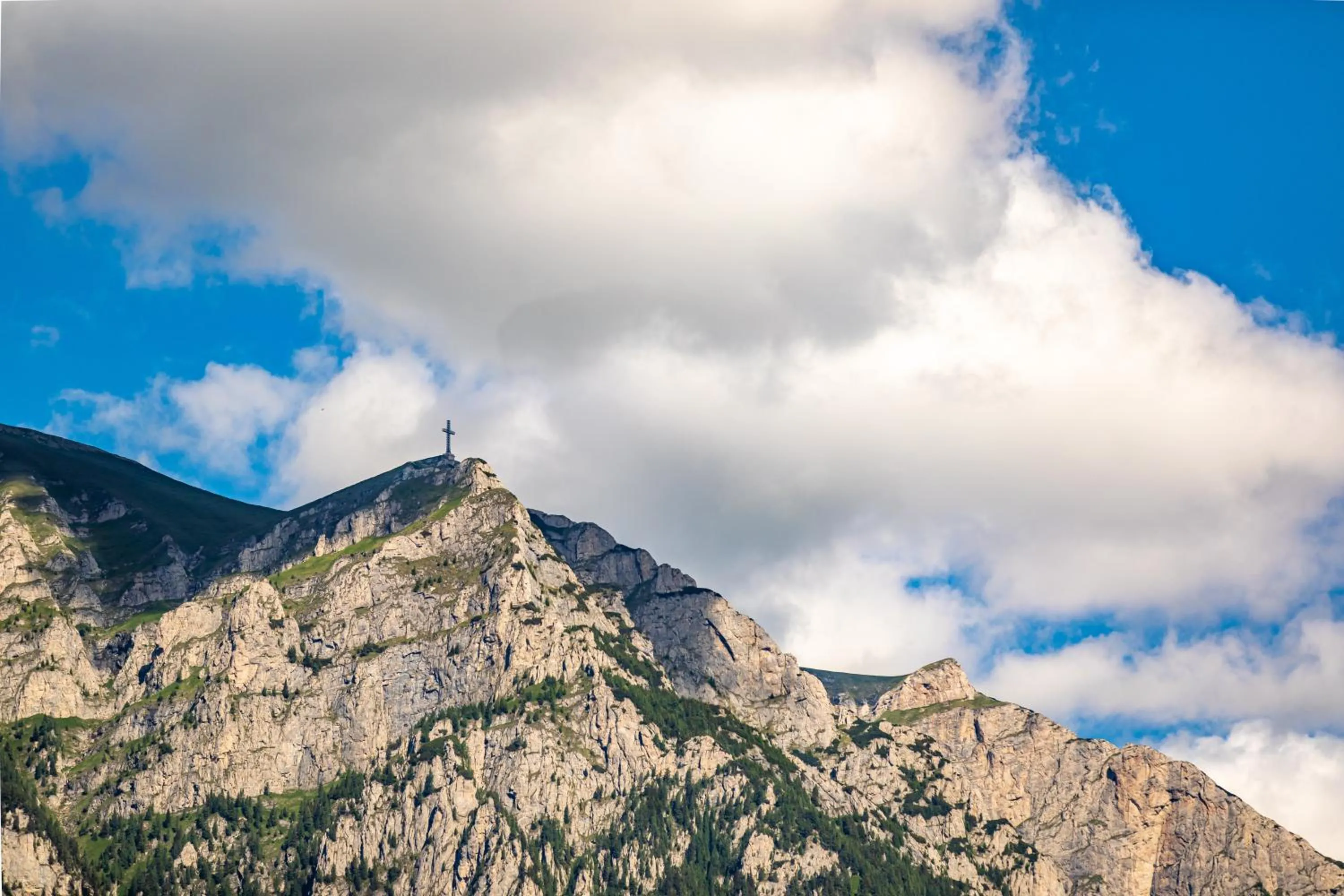 Mountain view in Yael Luxury Apartments 2