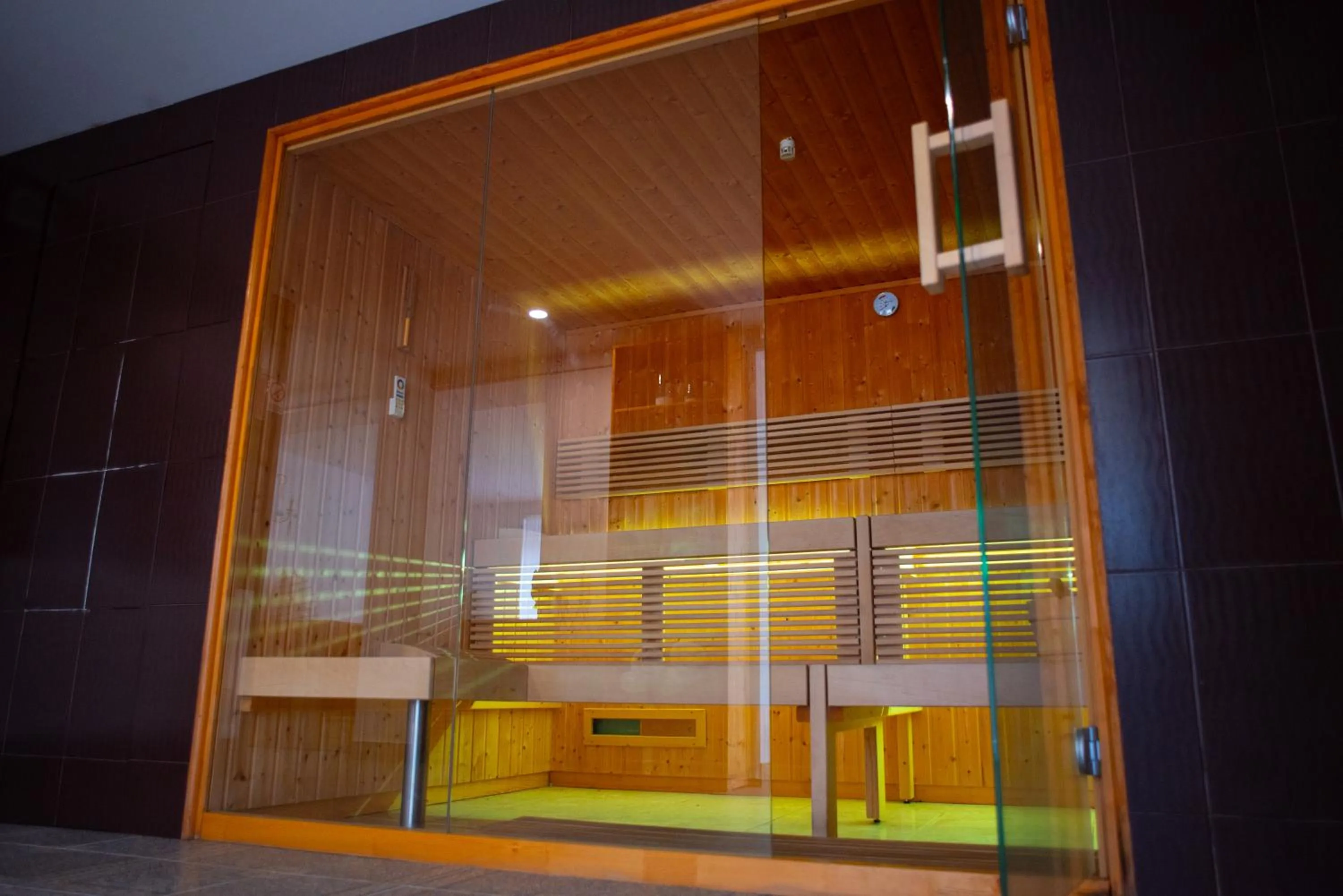 Yael Luxury Apartments 2