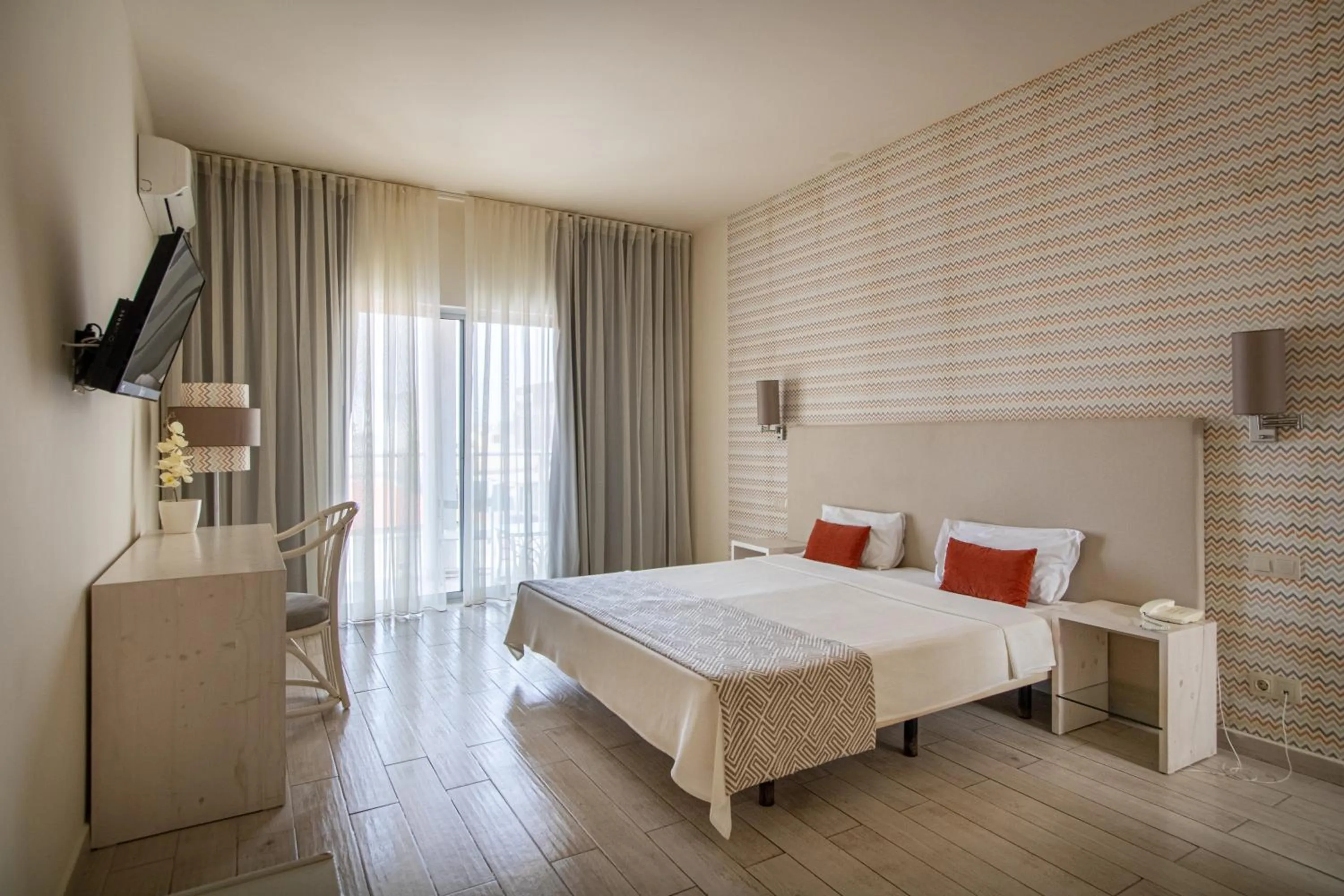 Bed in Ouril Hotel Agueda