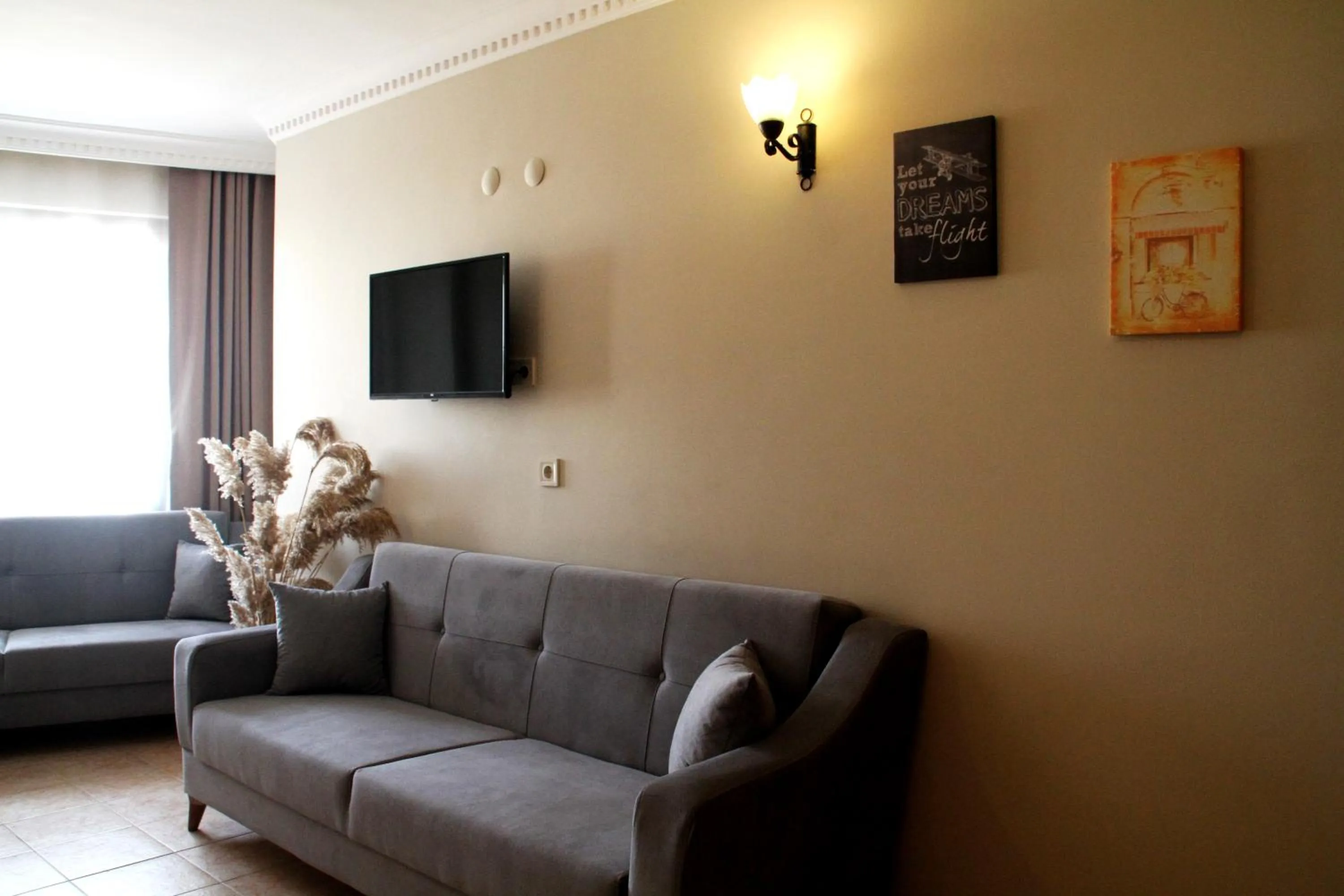 Living room in Rosy Suites Hotel