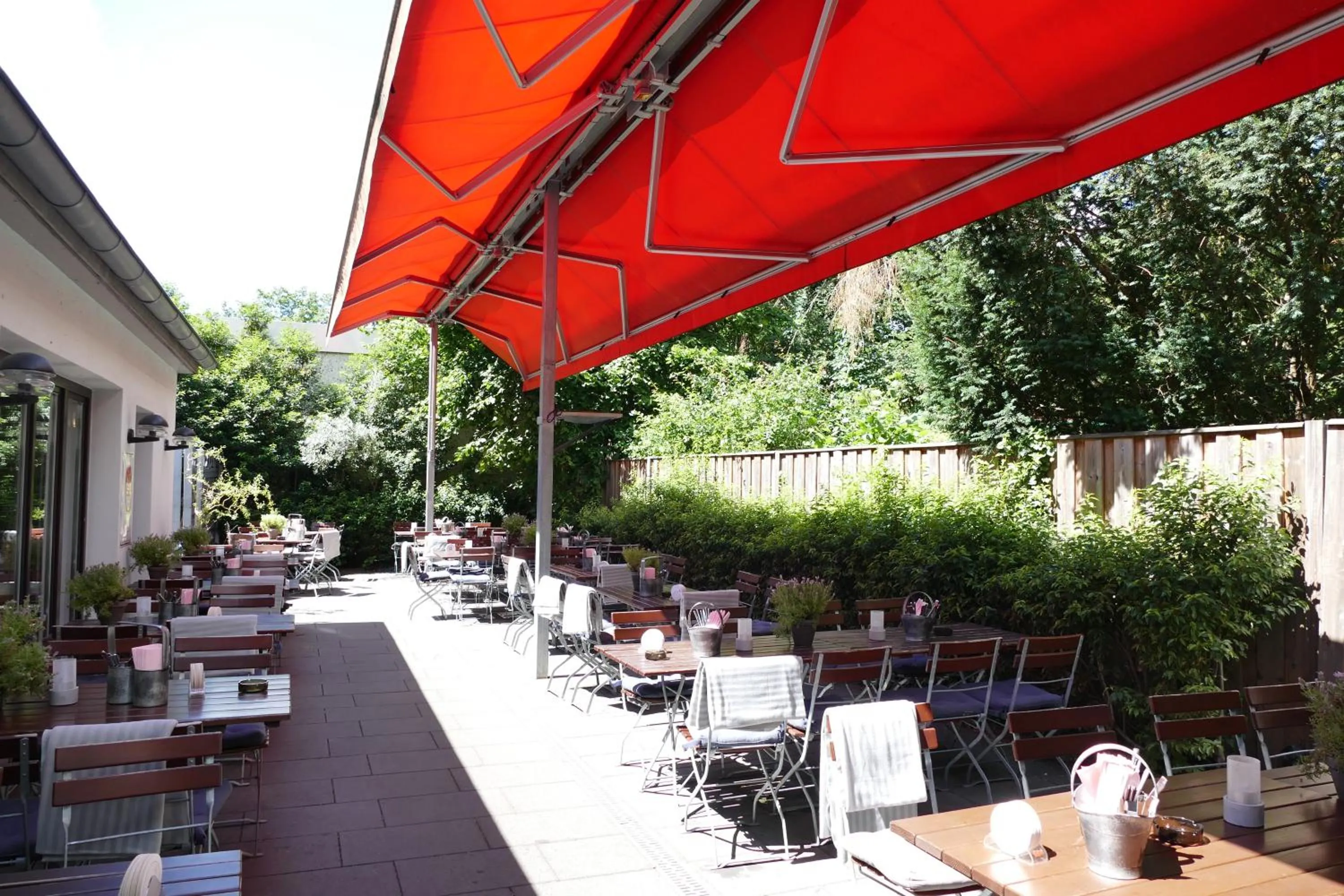 Inner courtyard view in DAS Steeps Ihr Brauhaus und Hotel