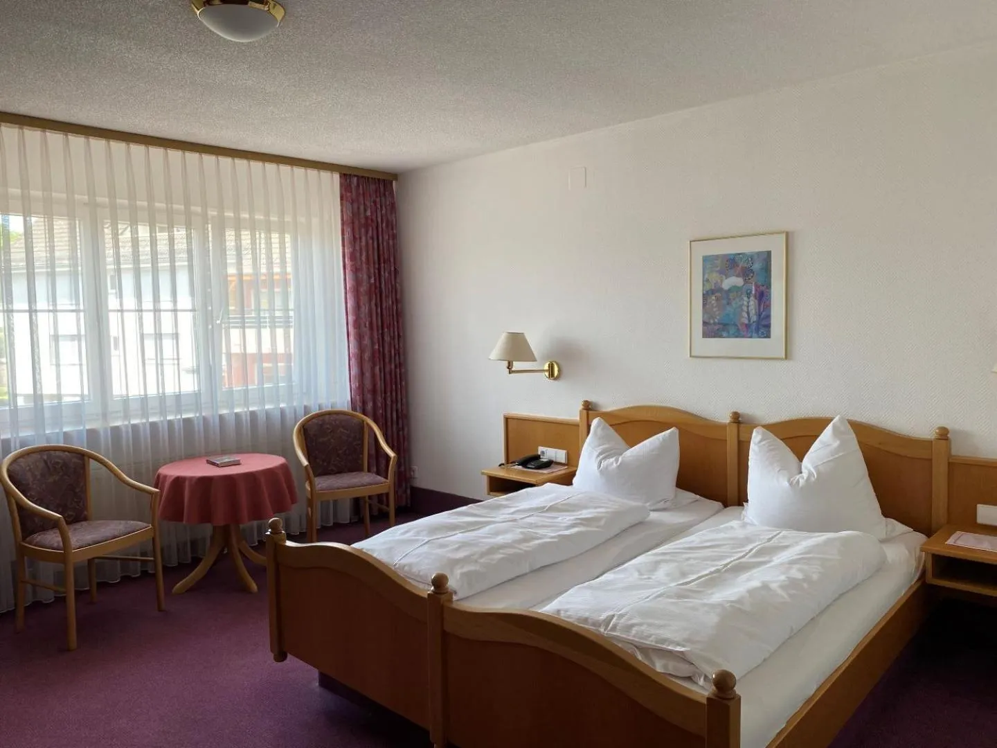 Bed in Hotel-Restaurant Zum Loewen