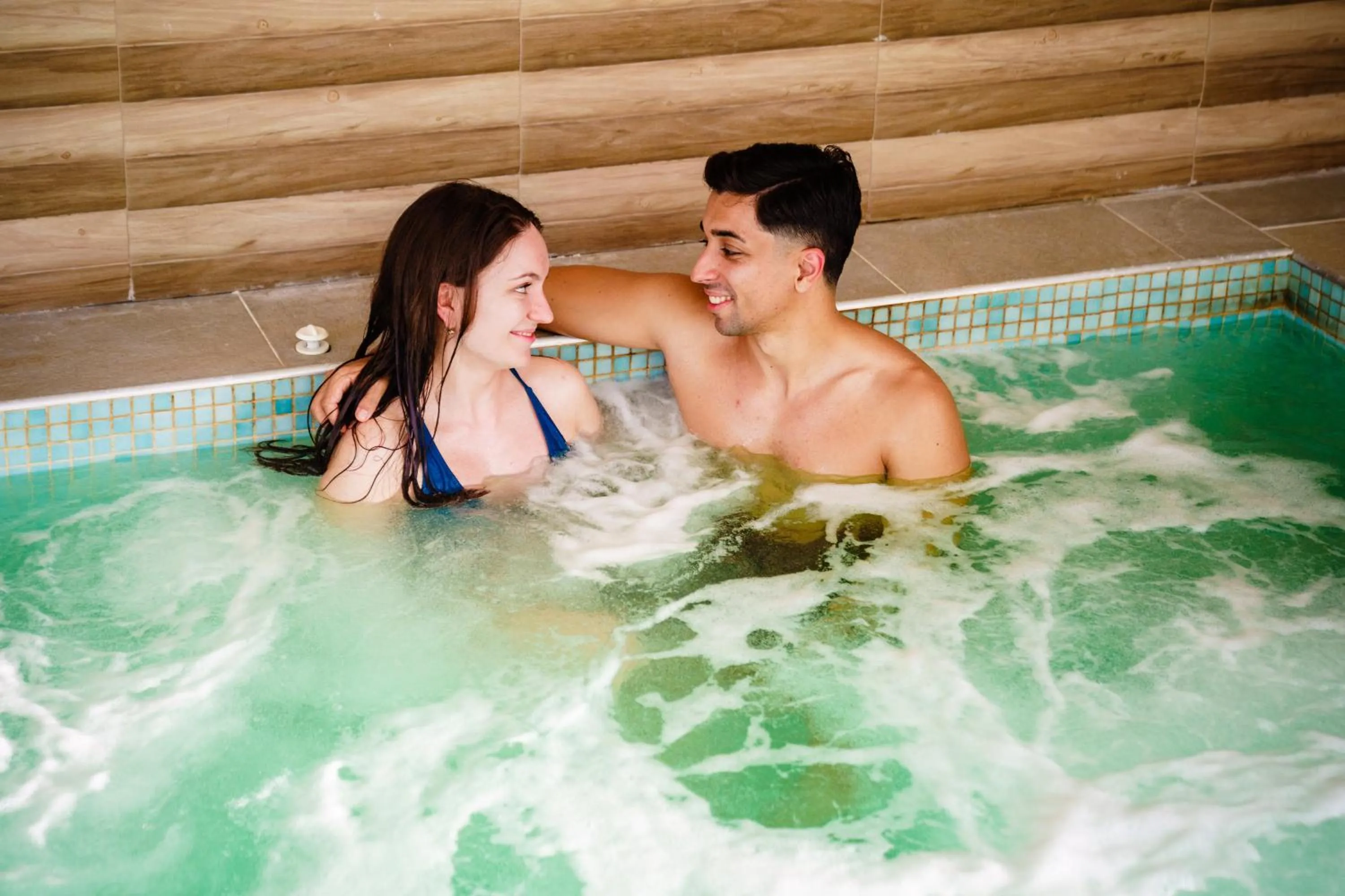 Hot Tub in Bacolux Diana, Herculane