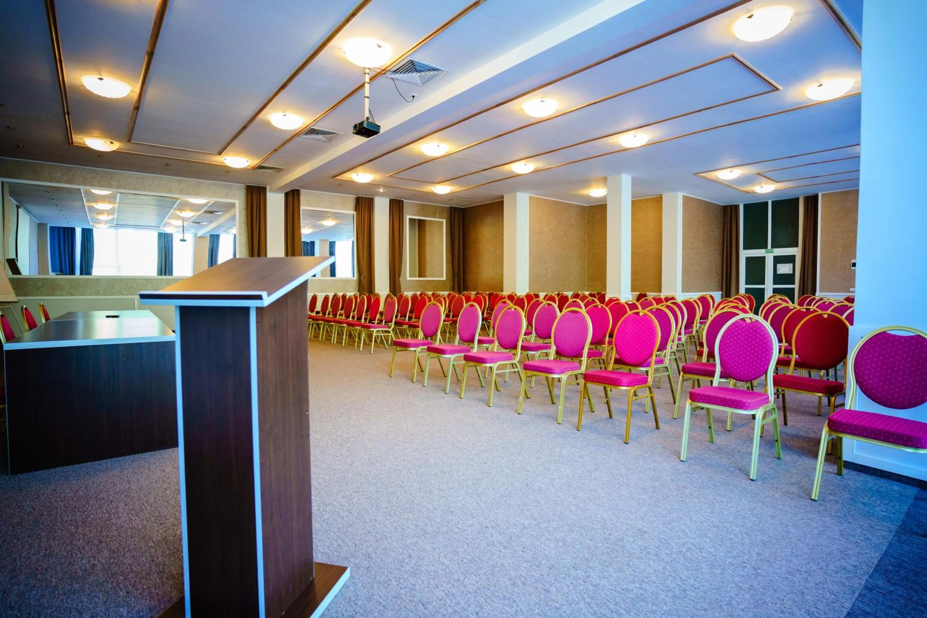 Meeting/conference room in Bacolux Diana, Herculane