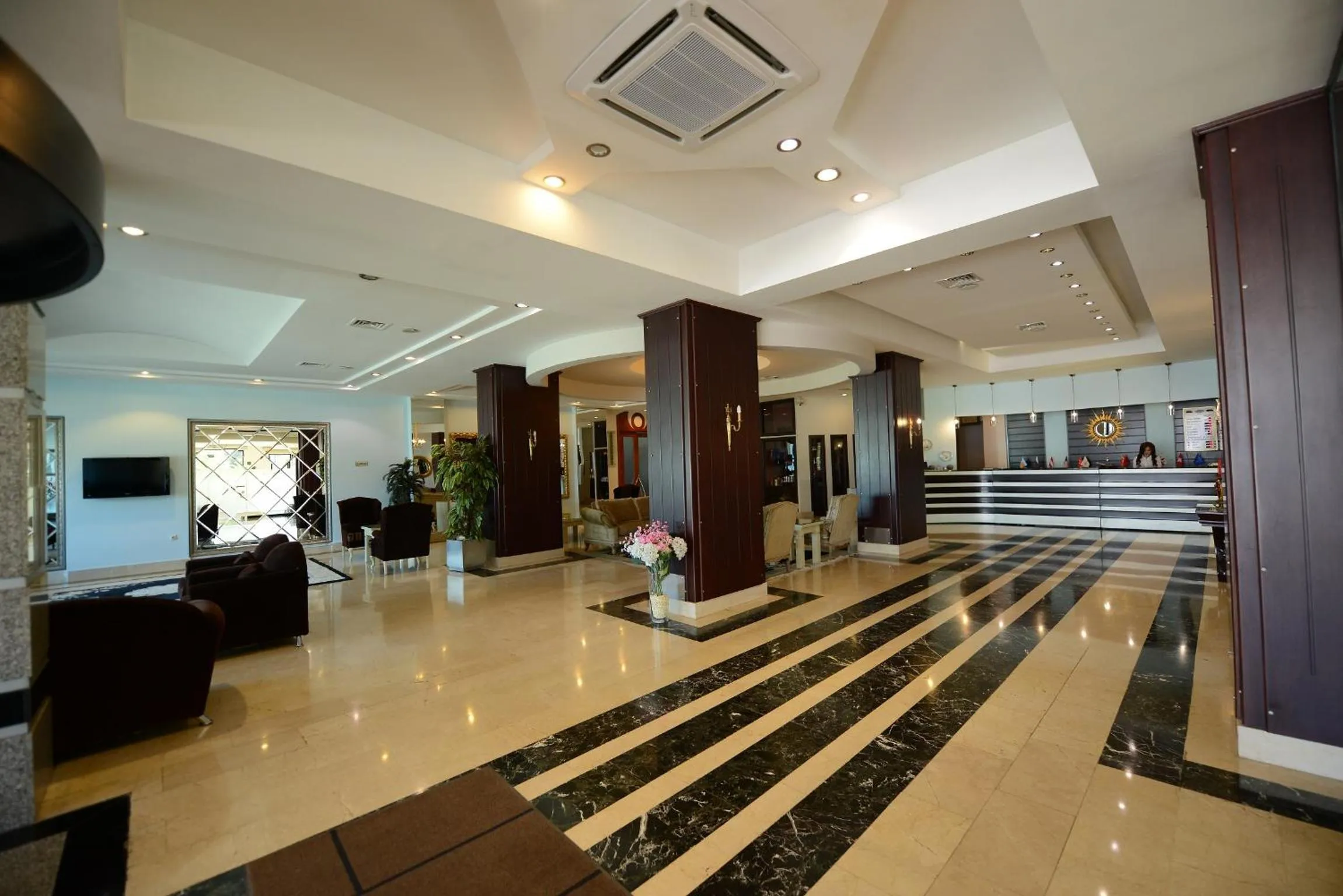 Lobby or reception in Samsun Airport Resort Hotel