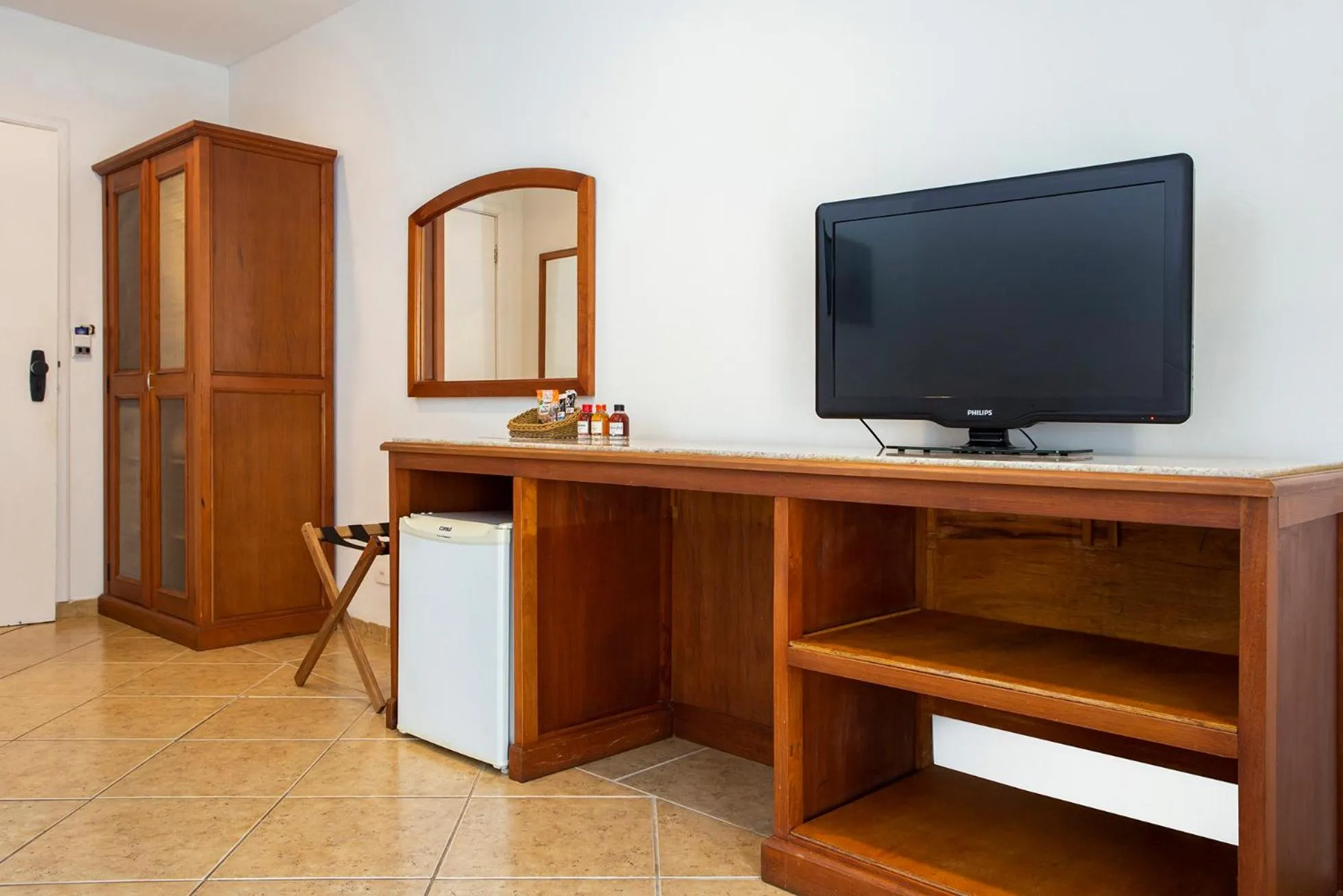 TV and multimedia in Hotel Mercedes