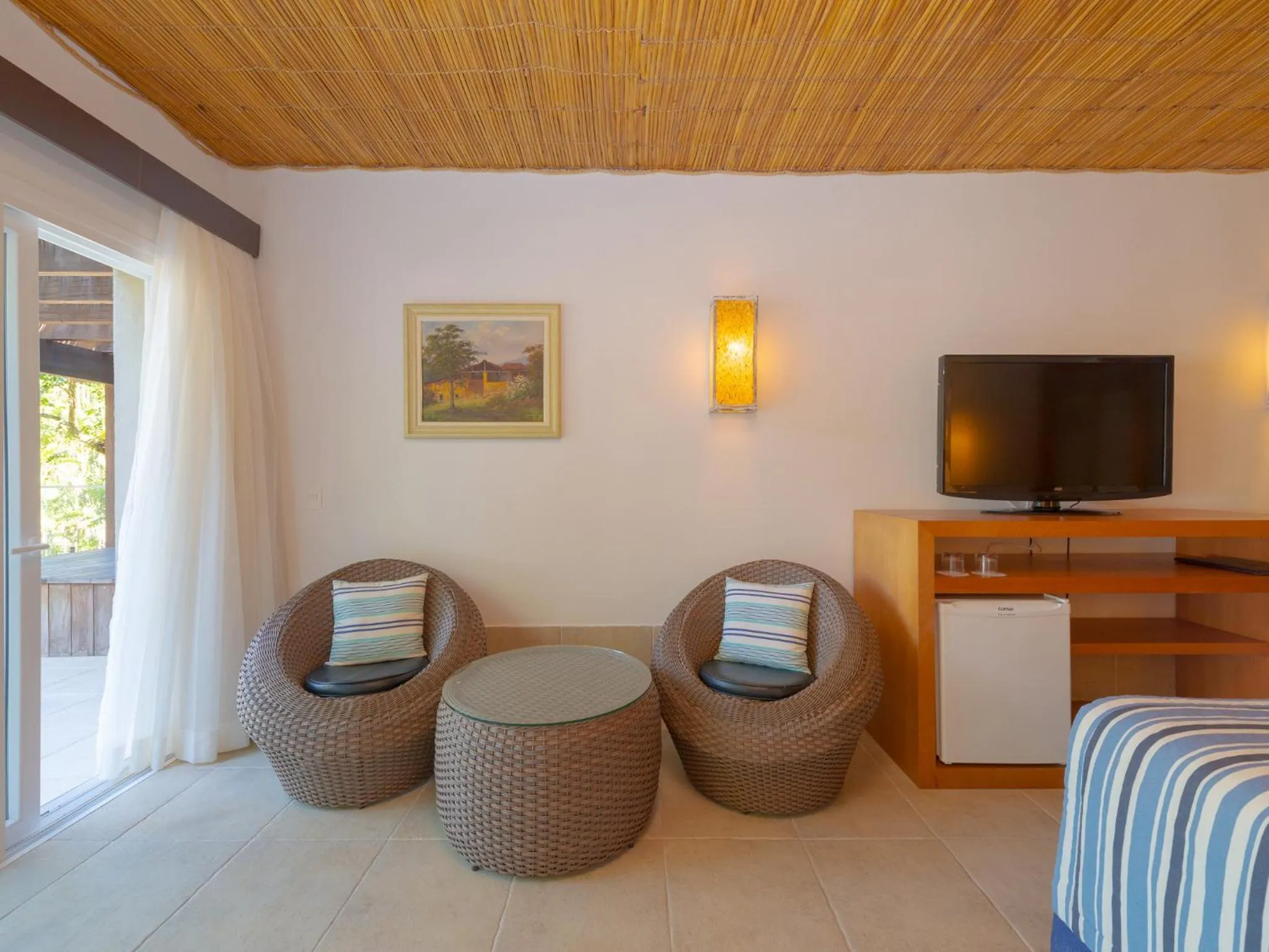 TV and multimedia in Hotel Mercedes