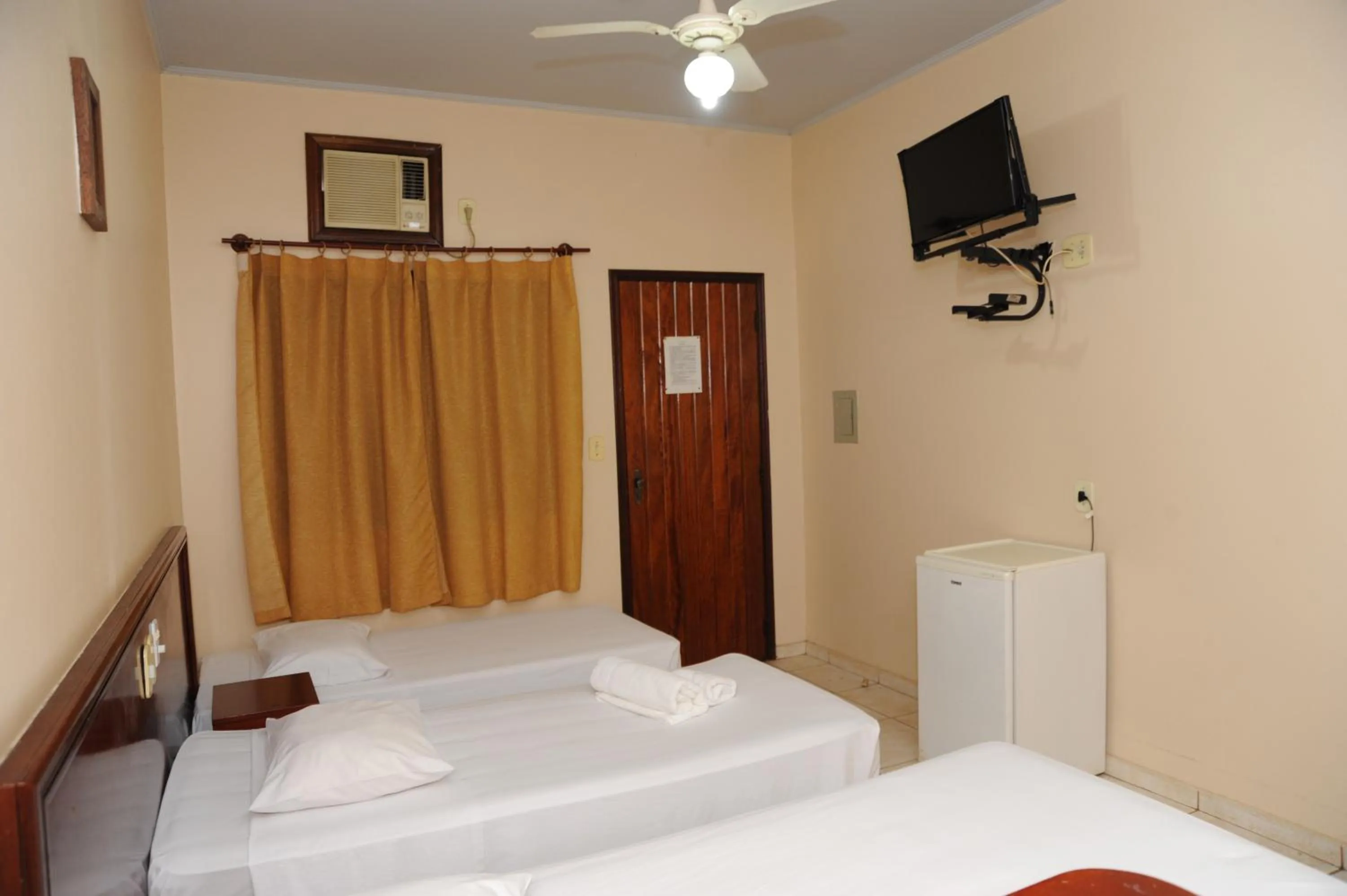 Photo of the whole room in Hotel Varandas Araraquara