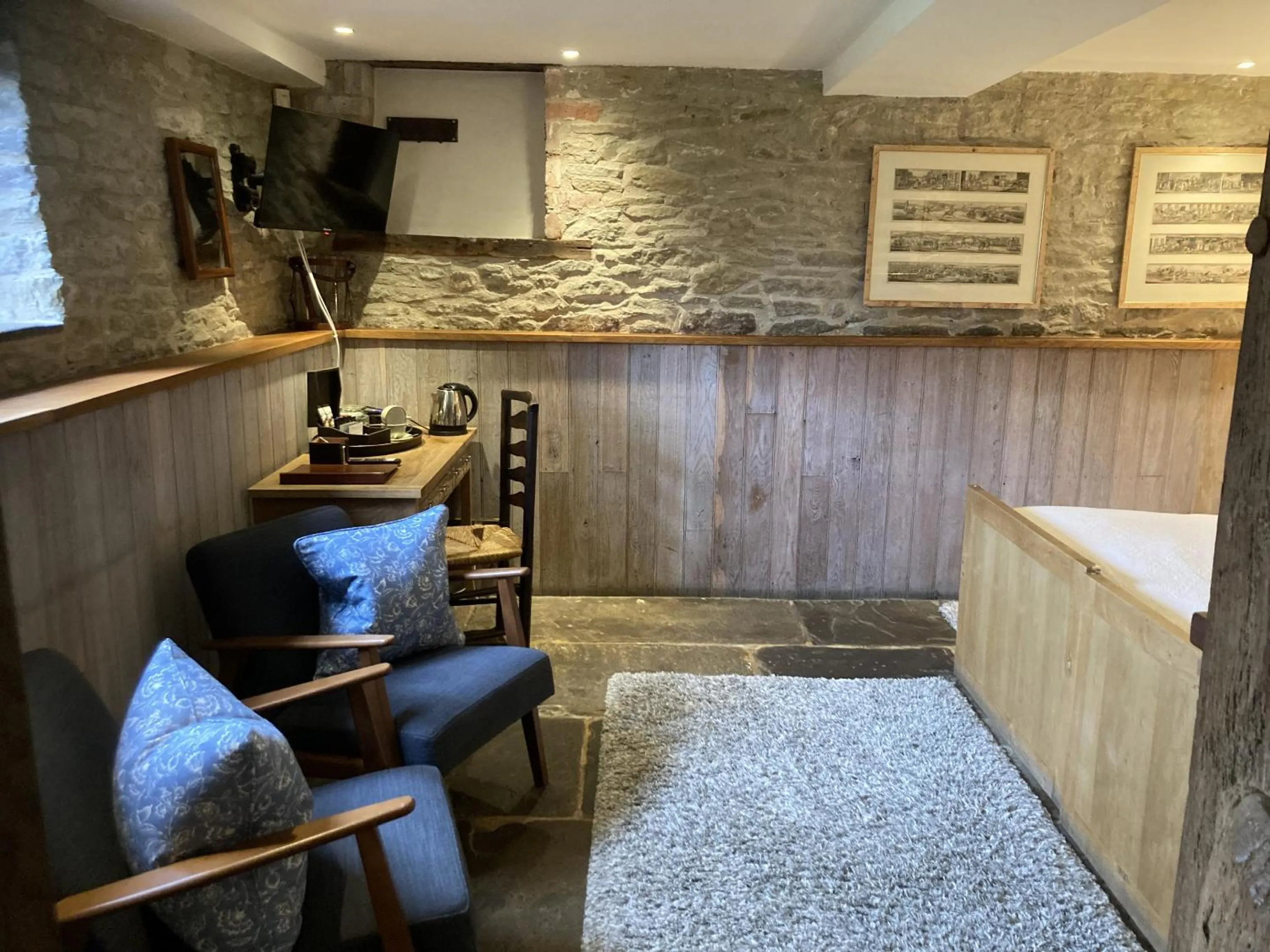 Bedroom in Old Downton Lodge