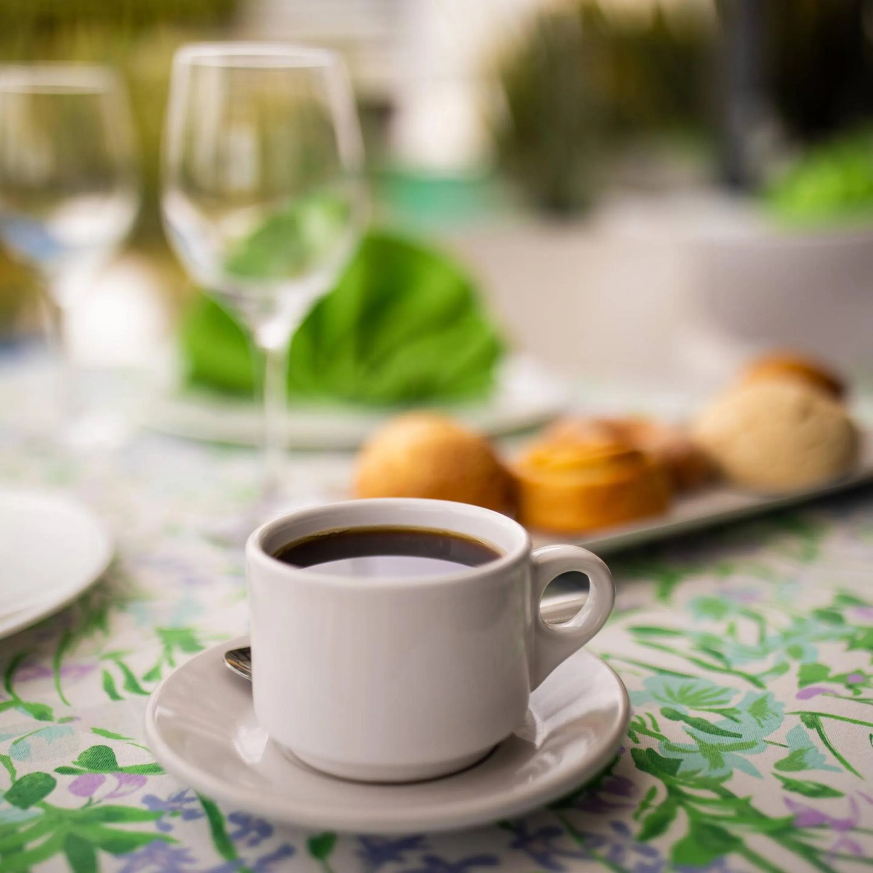 Breakfast in Hotel Horizon & Convention Center