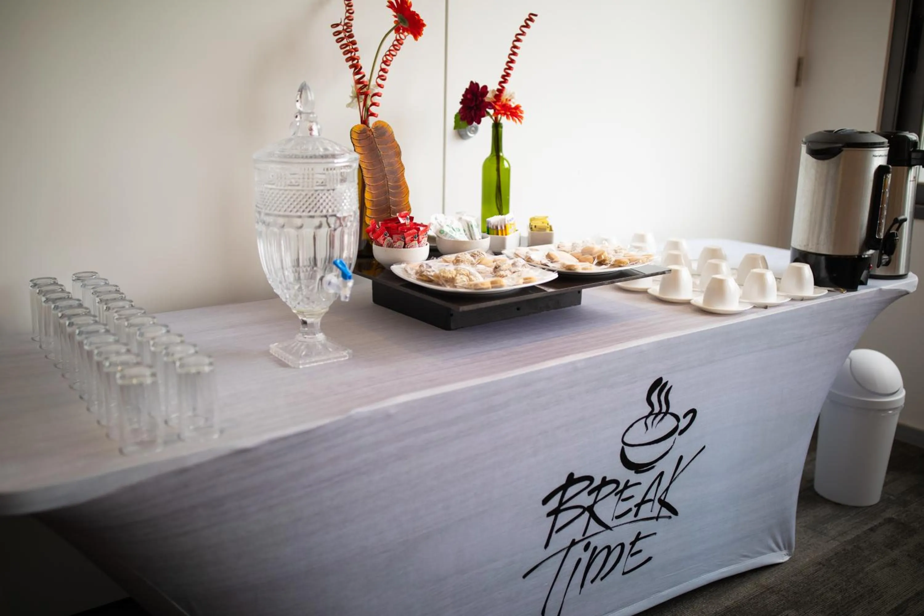 Meeting/conference room in Hotel Horizon & Convention Center