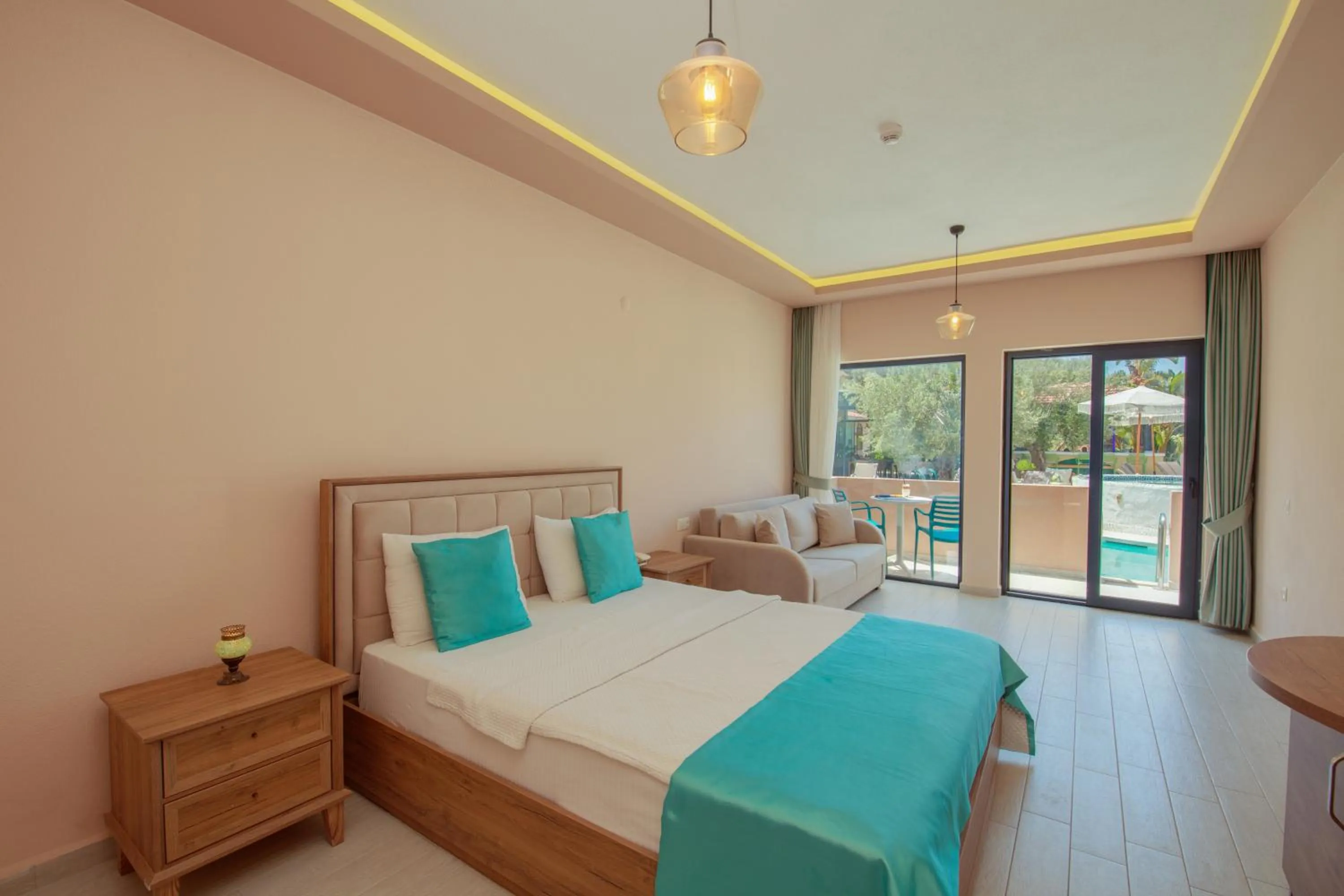 Photo of the whole room in Z Exclusive Hotel and Villas