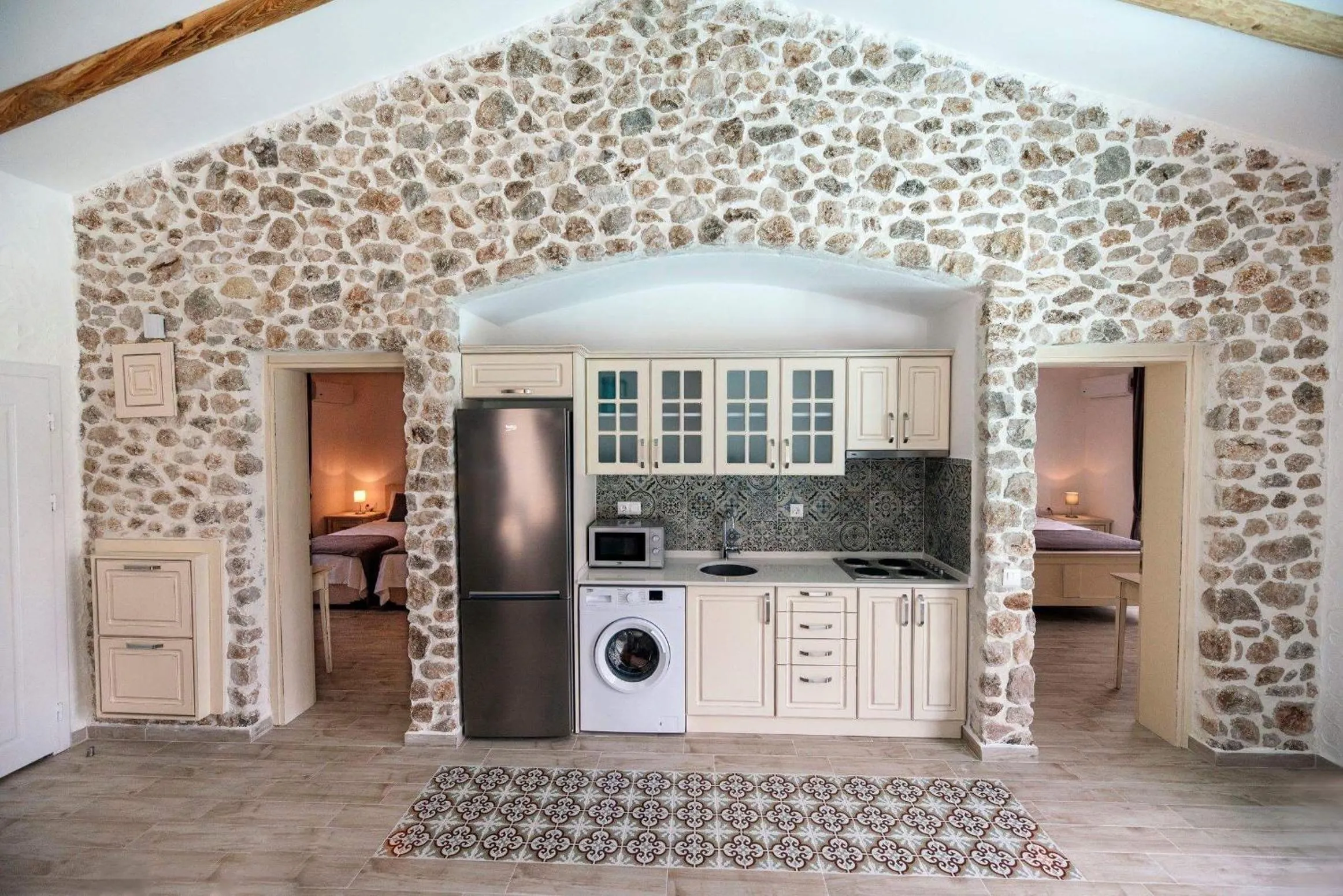 Kitchen or kitchenette in Z Exclusive Hotel and Villas