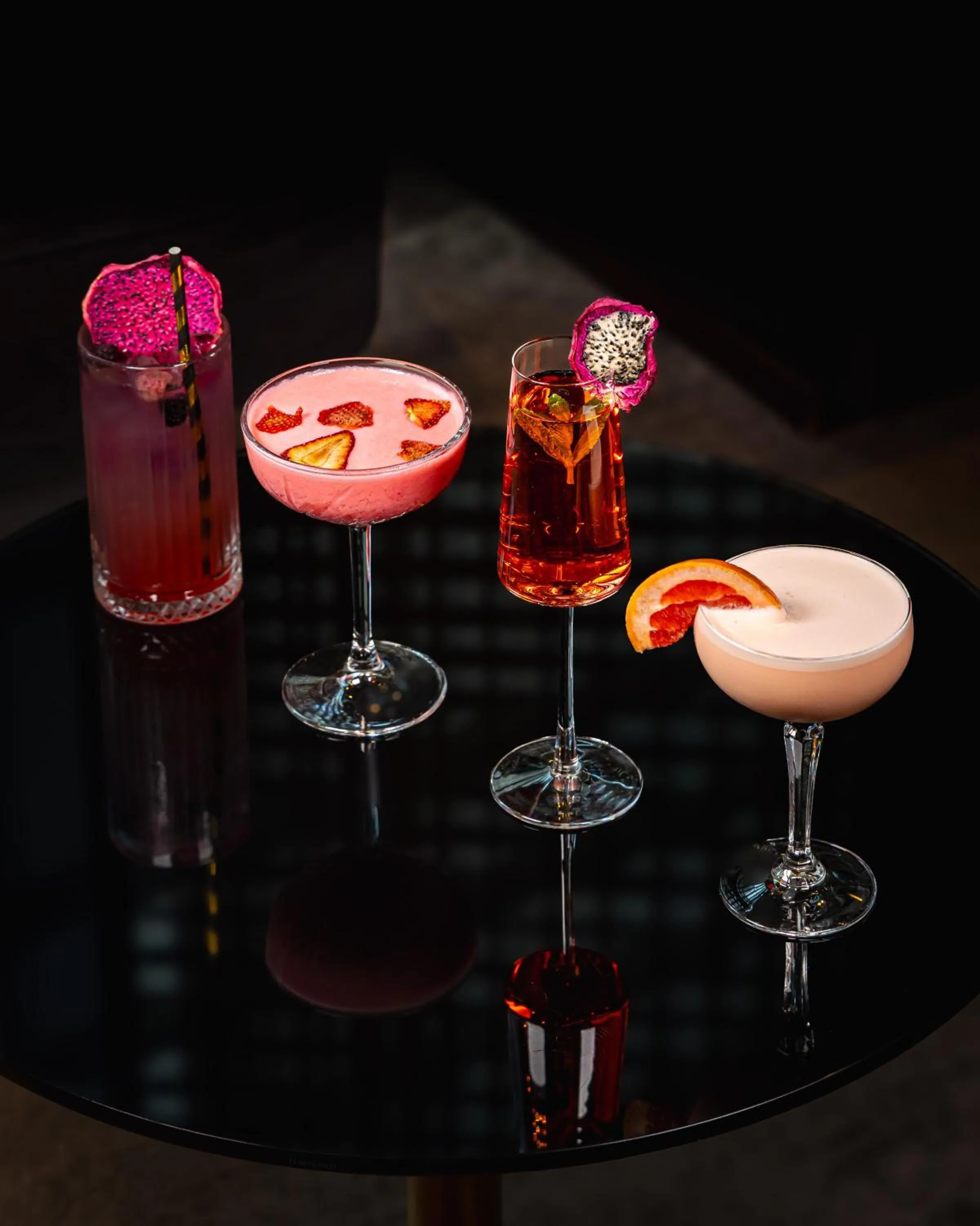 Lounge or bar in Hilton London Tower Bridge