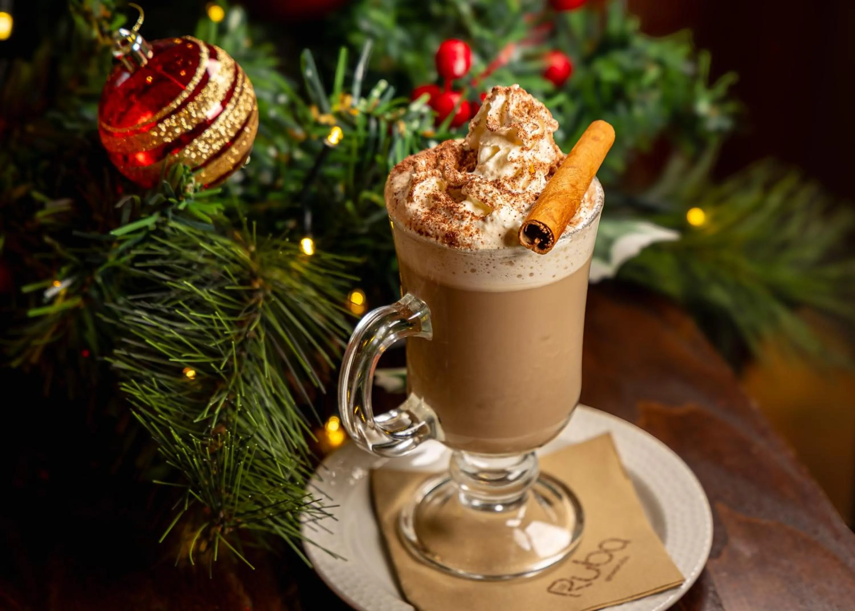 Lounge or bar in Hilton London Tower Bridge