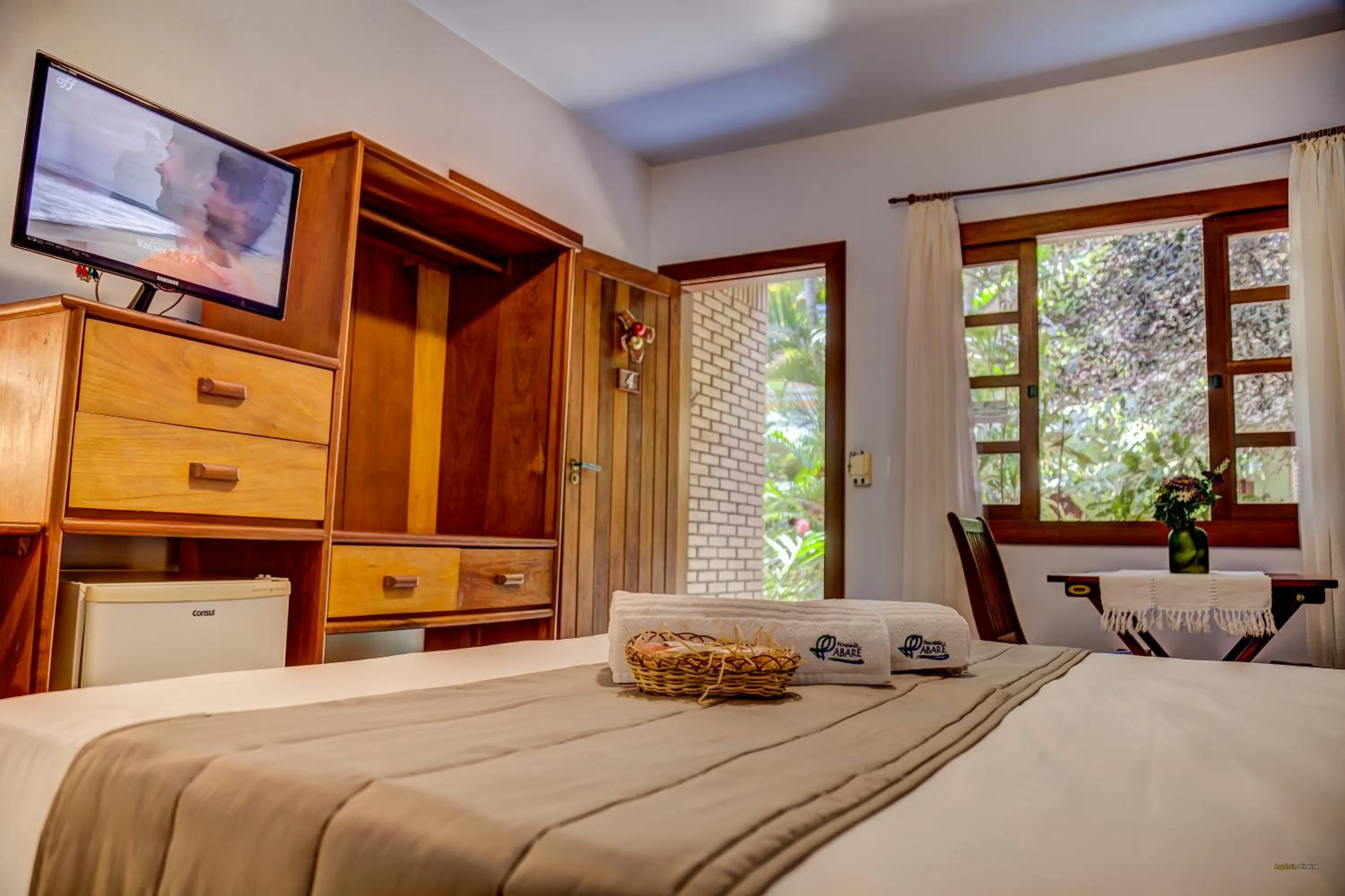 Standard Room with Patio in Pousada Abaré