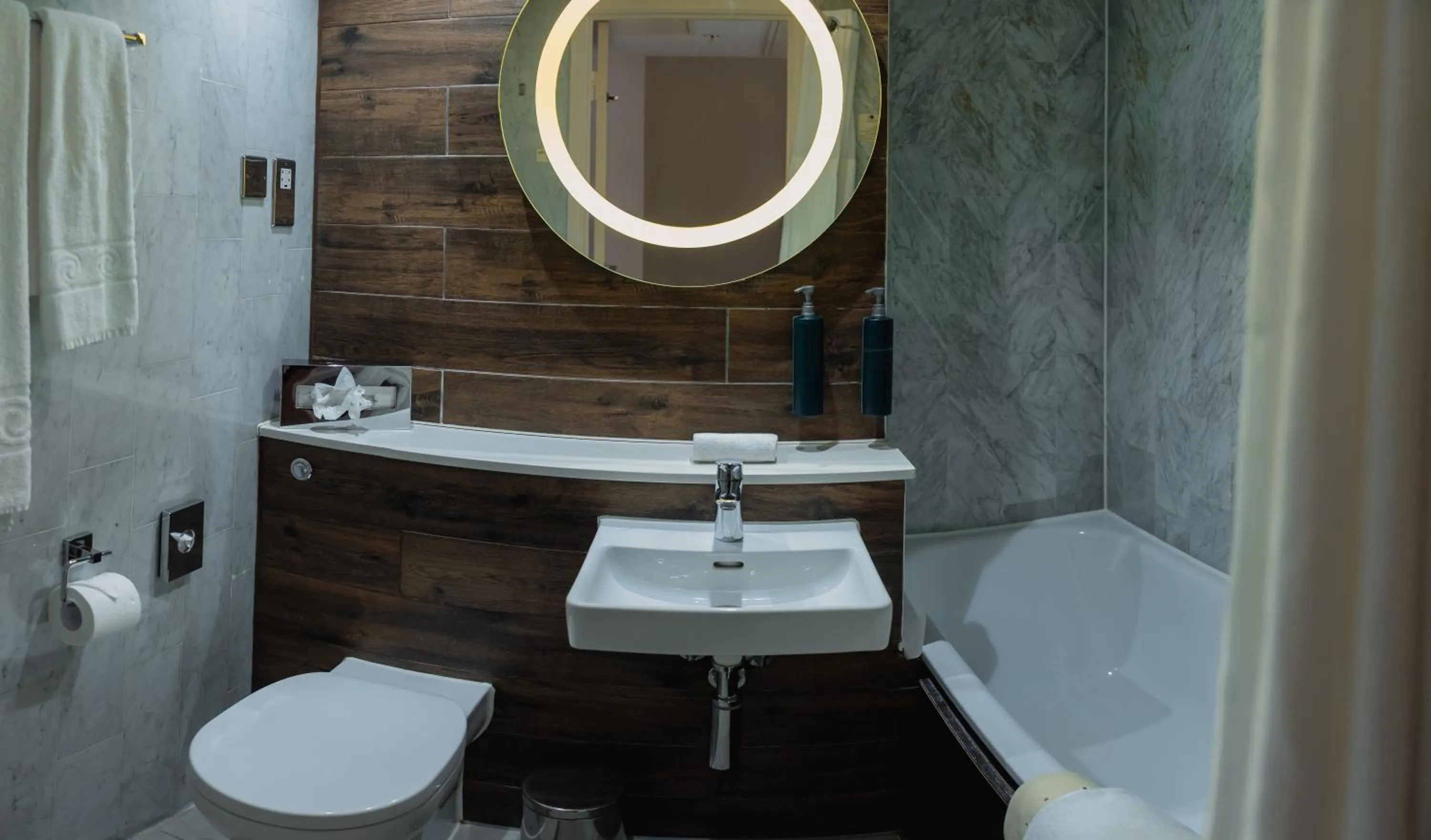 Bathroom in a&o London Docklands Riverside