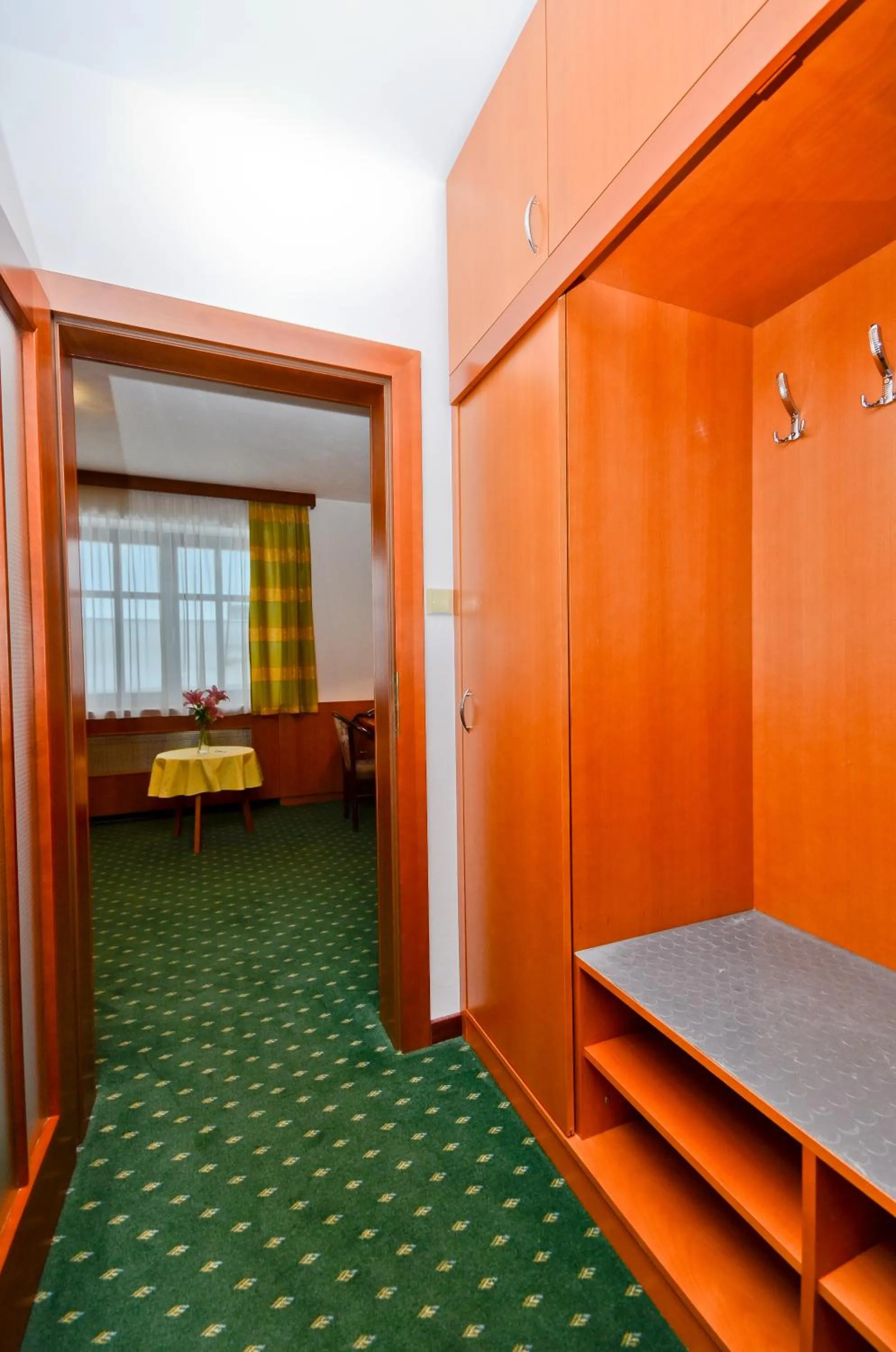 Area and facilities, Bed in Hotel Kotyza