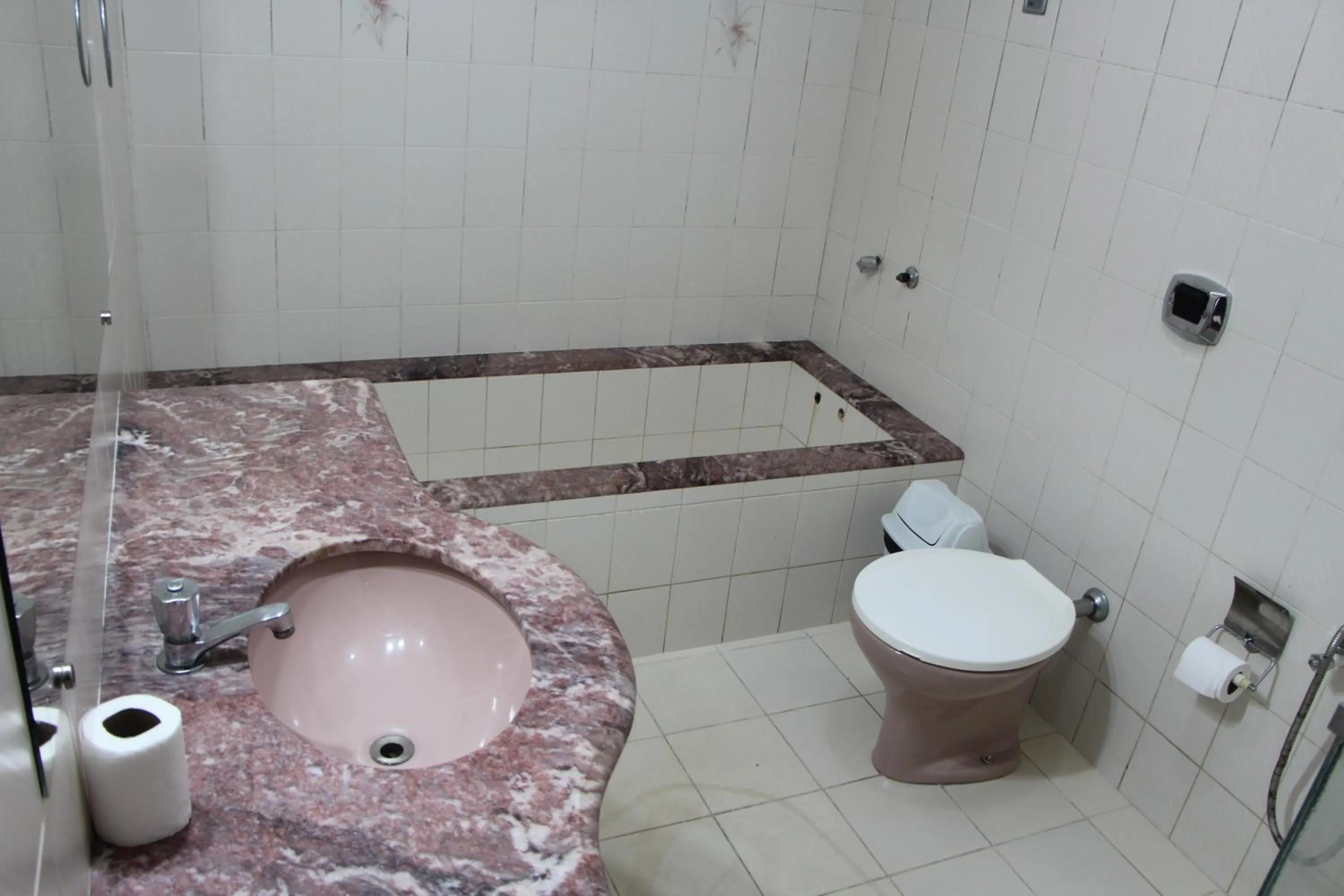 Bathroom in Pousada Villa Real