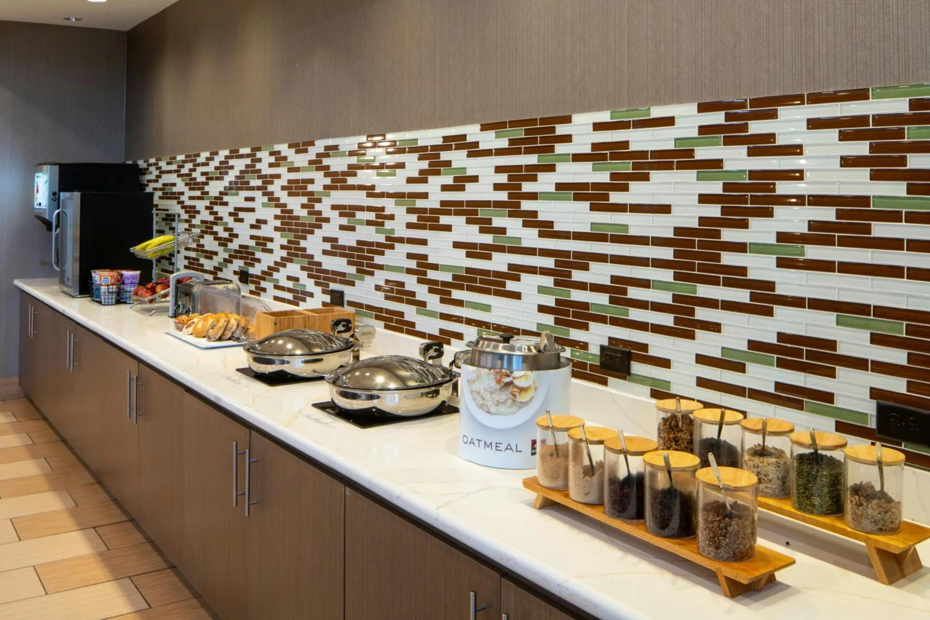 Breakfast in SpringHill Suites by Marriott Lake Charles