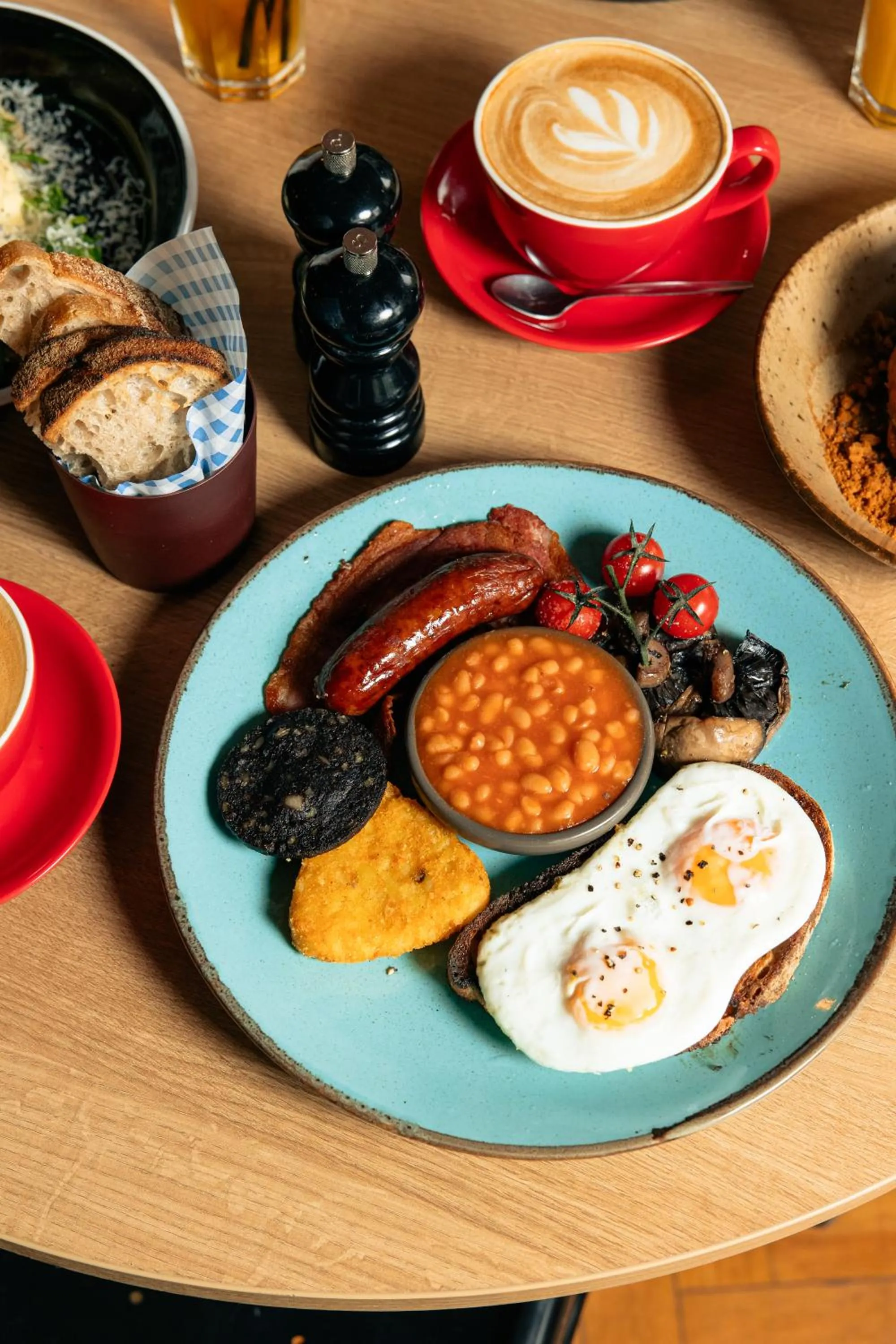 Restaurant/places to eat in Malacuna Manchester